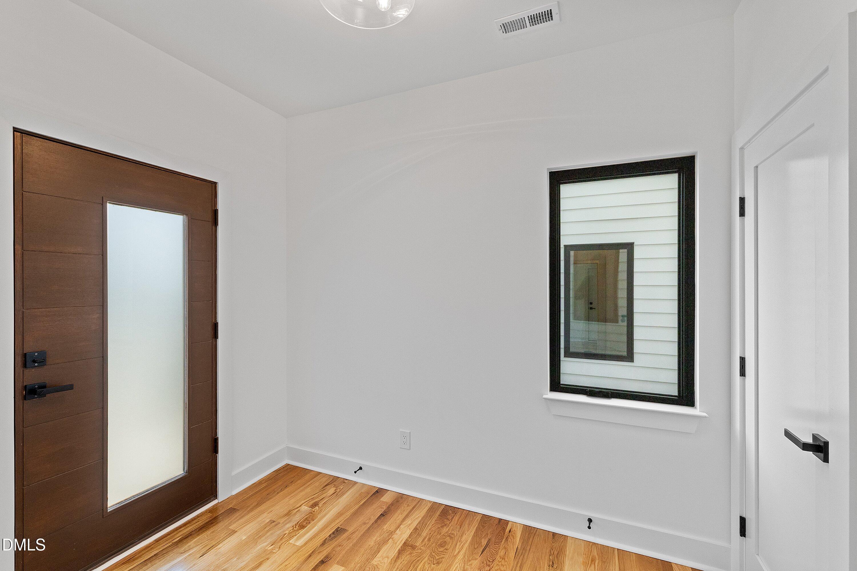 805 N Roxboro Street