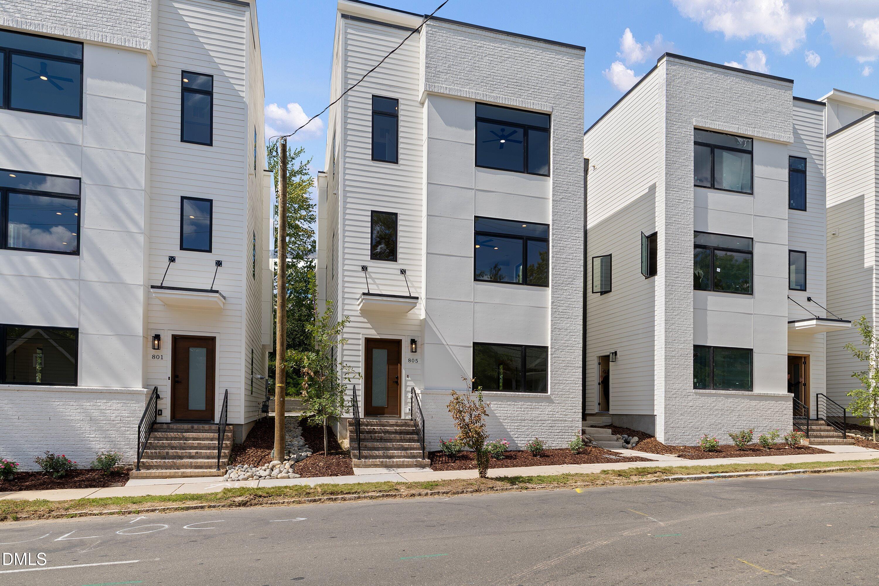 805 N Roxboro Street