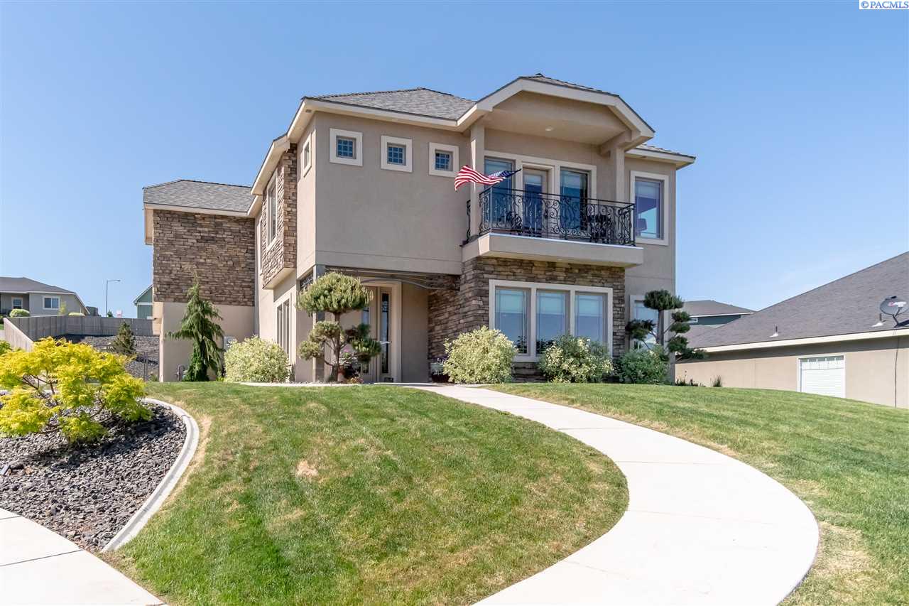 1043 Cayuse Dr