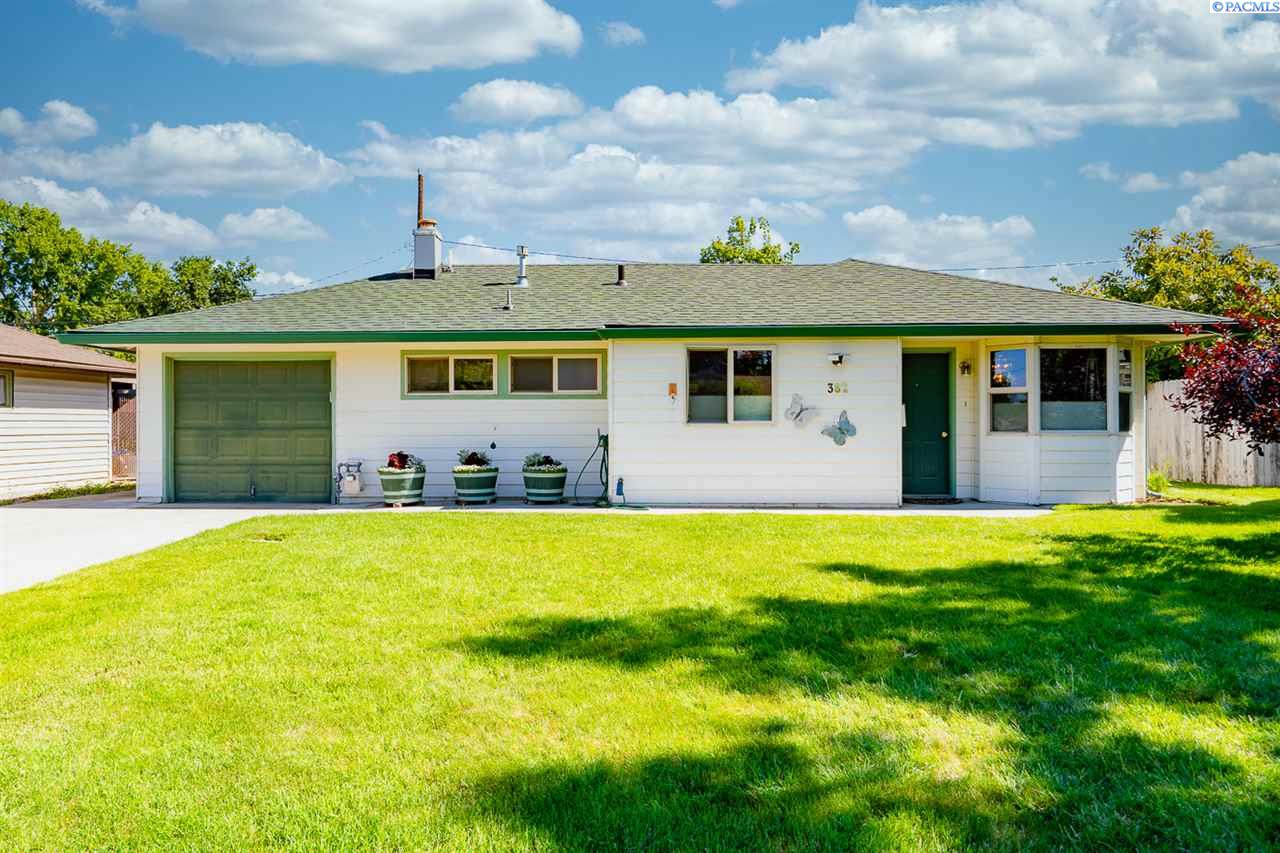 382 Wright Ave