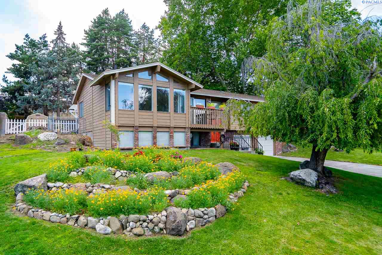 165 Edgewood Dr