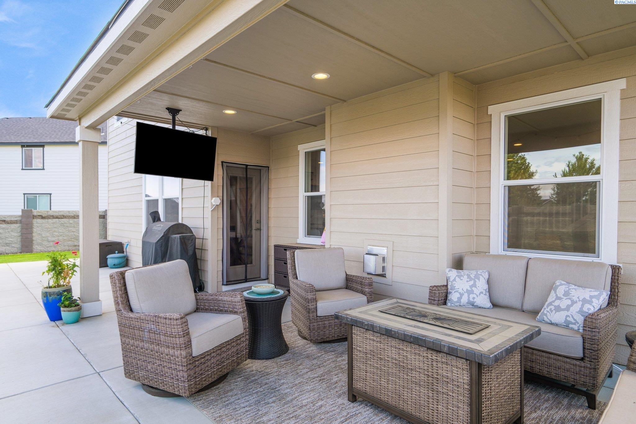 2680 Meridian Ct Unit Impeccably Upgraded & Maintained Inside & Out