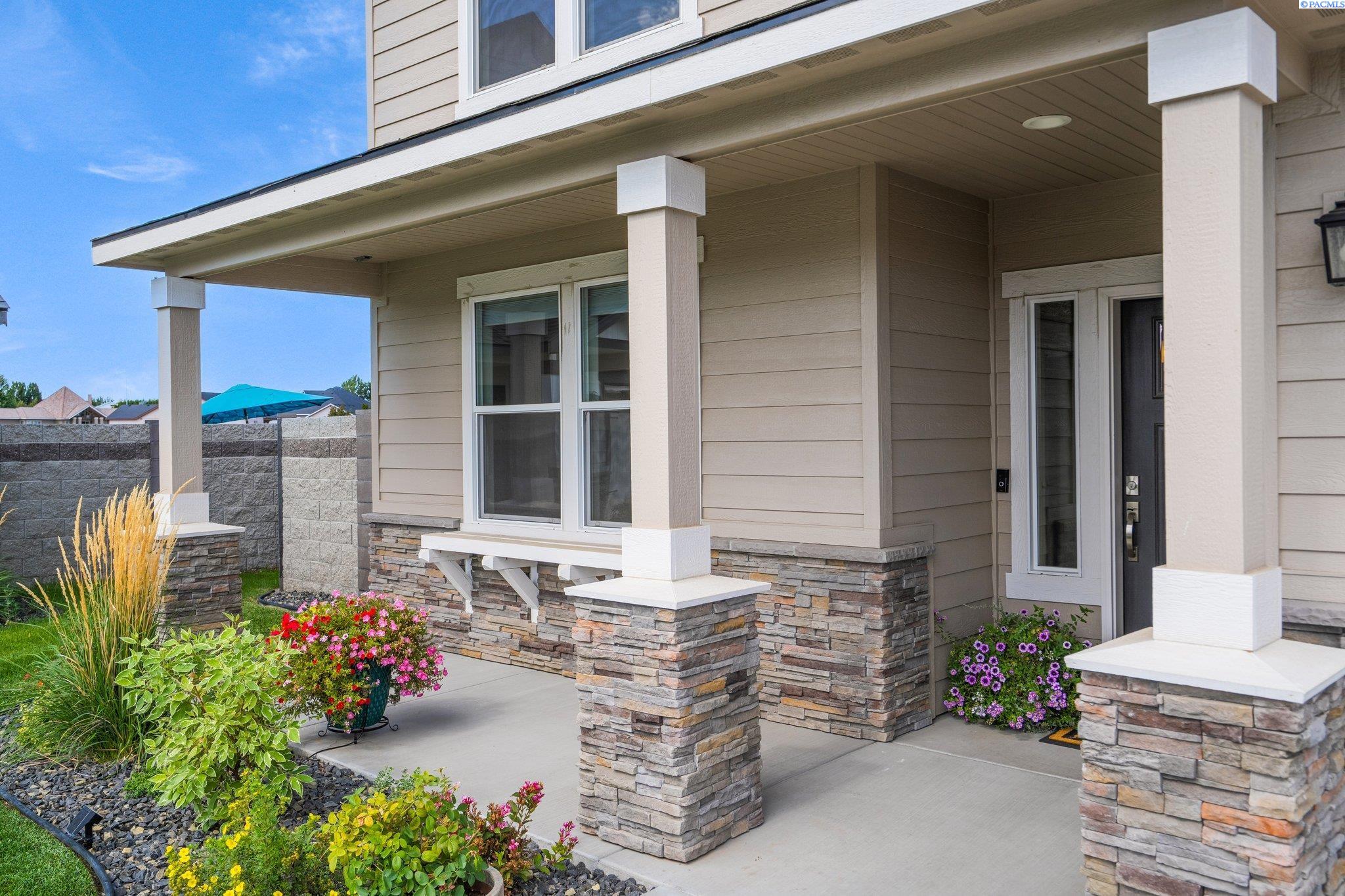 2680 Meridian Ct Unit Impeccably Upgraded & Maintained Inside & Out