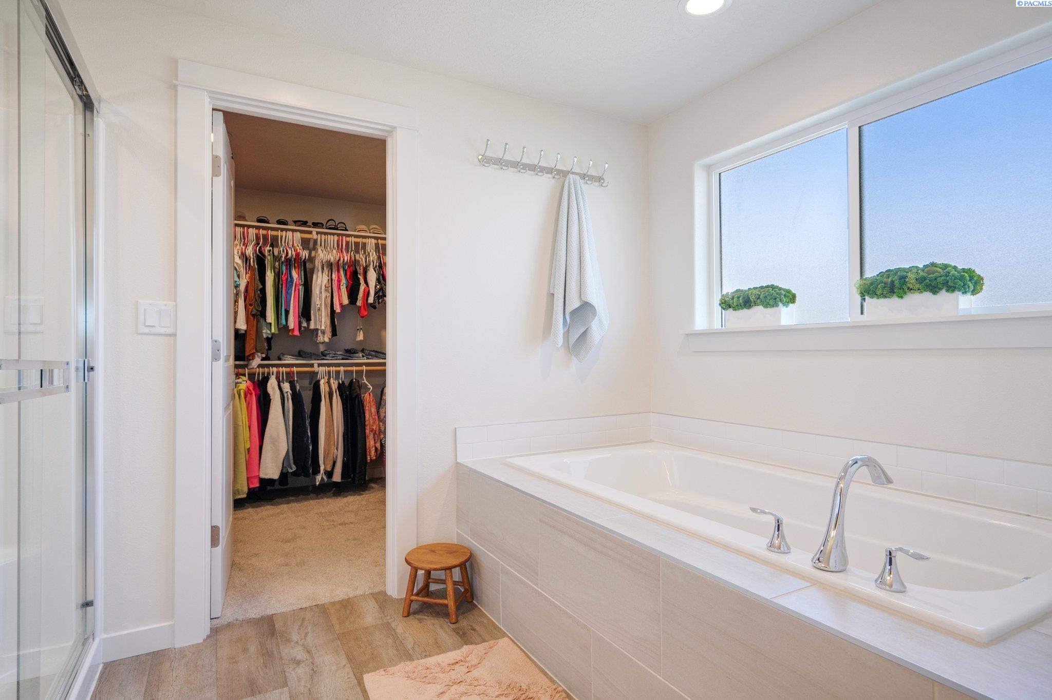 2680 Meridian Ct Unit Impeccably Upgraded & Maintained Inside & Out
