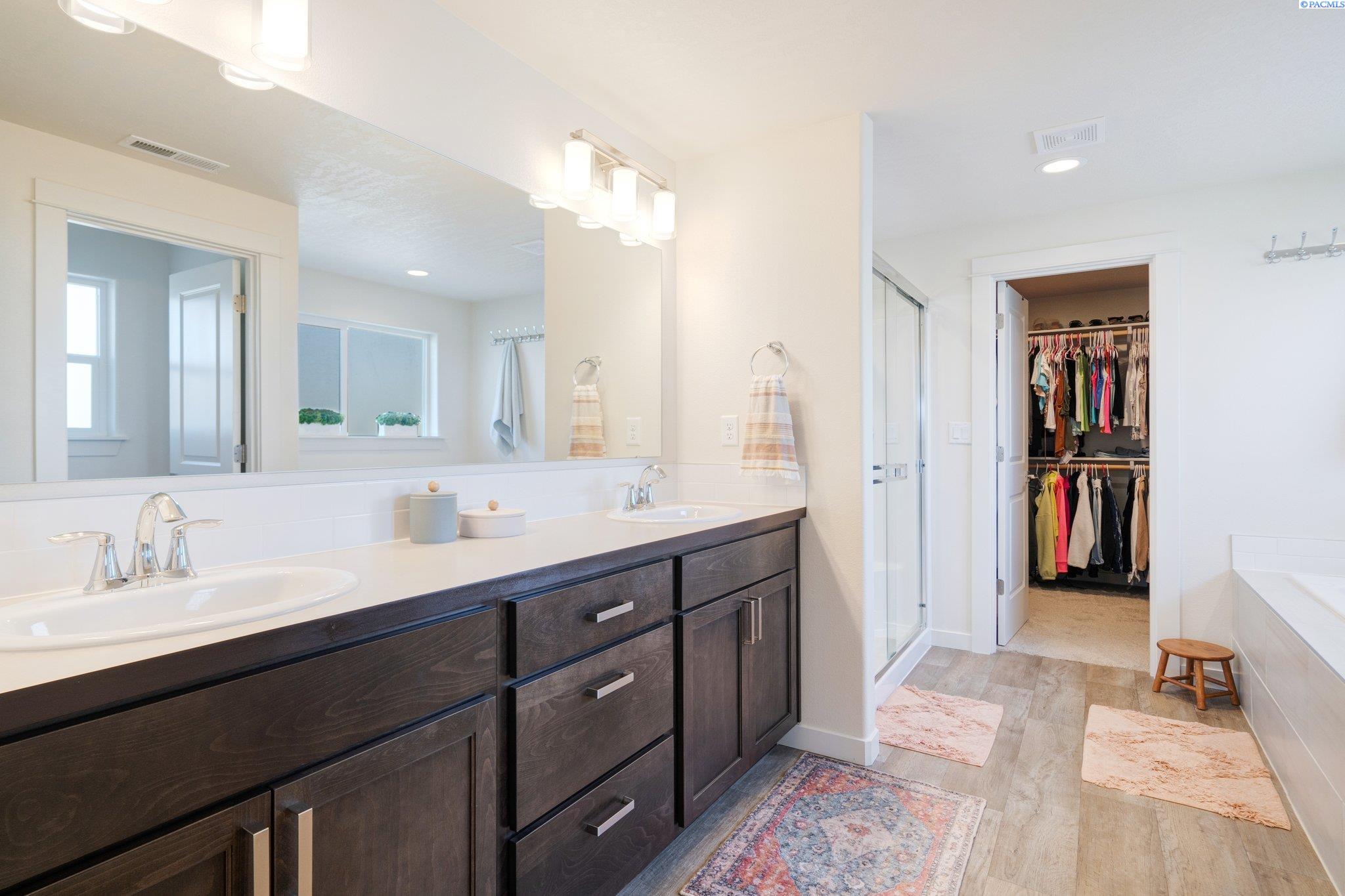 2680 Meridian Ct Unit Impeccably Upgraded & Maintained Inside & Out