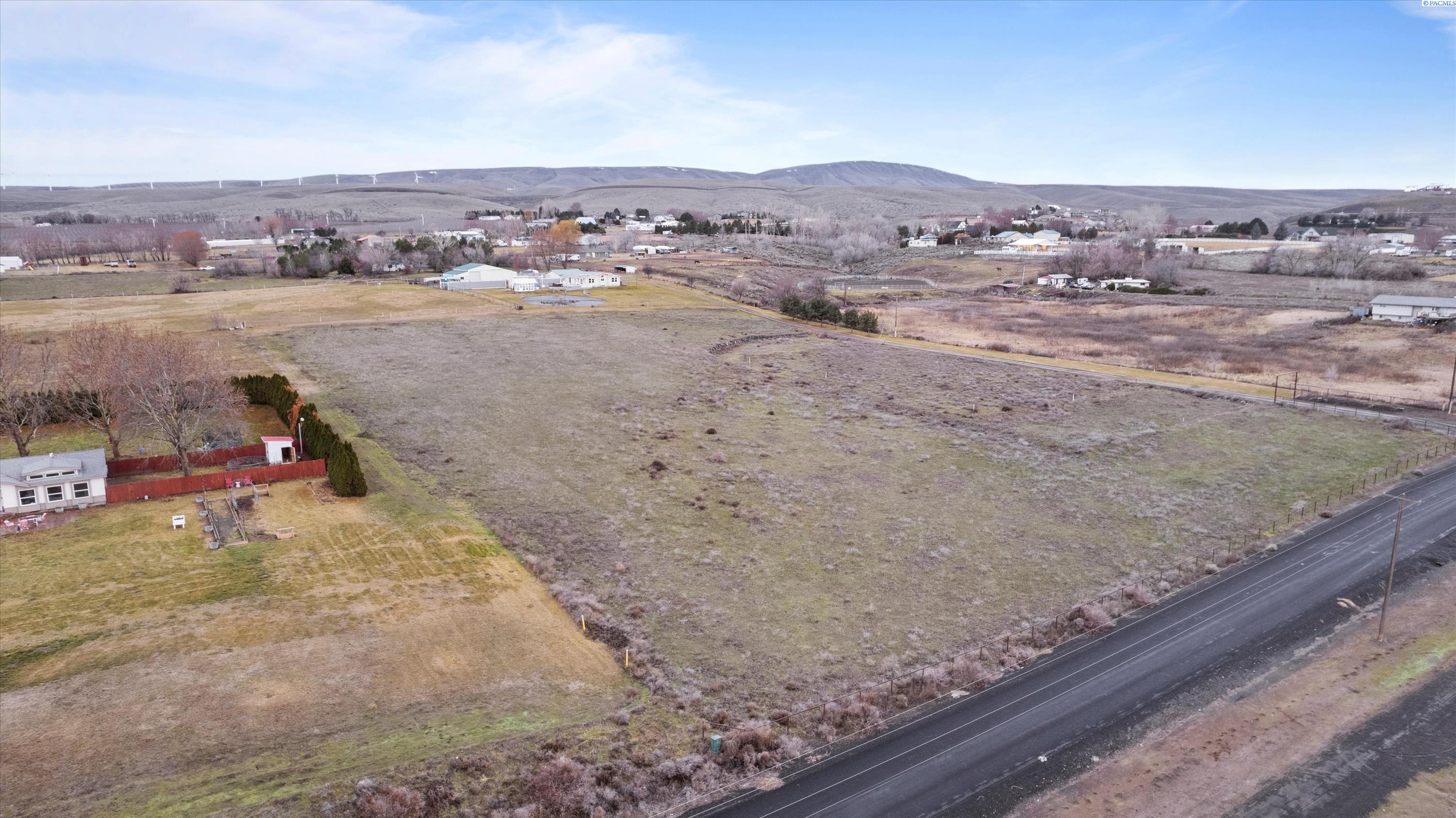 TBD Terril Rd Unit Build that Bardominium & Bring Your Animals!