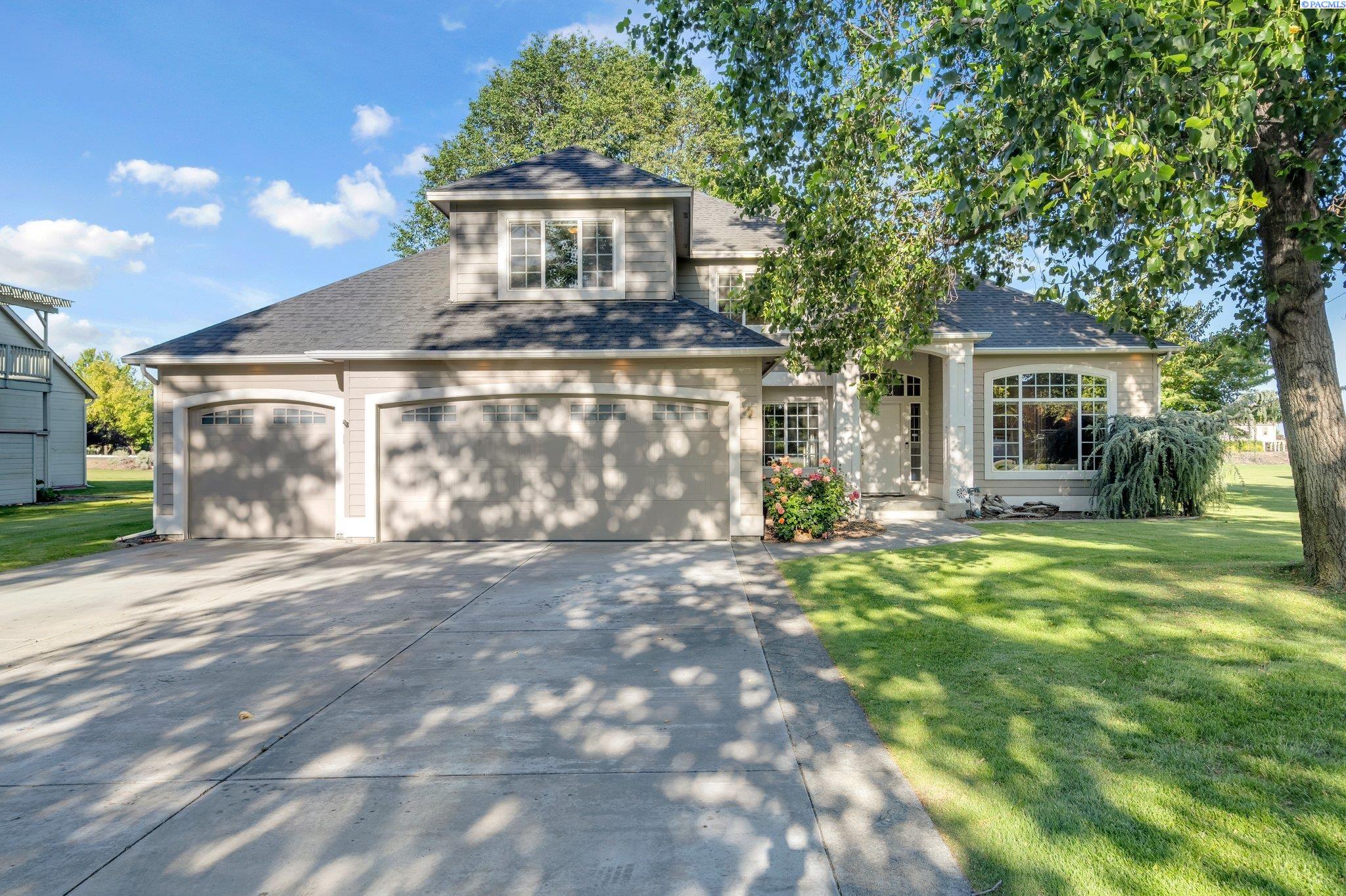 3 Lavender Ct