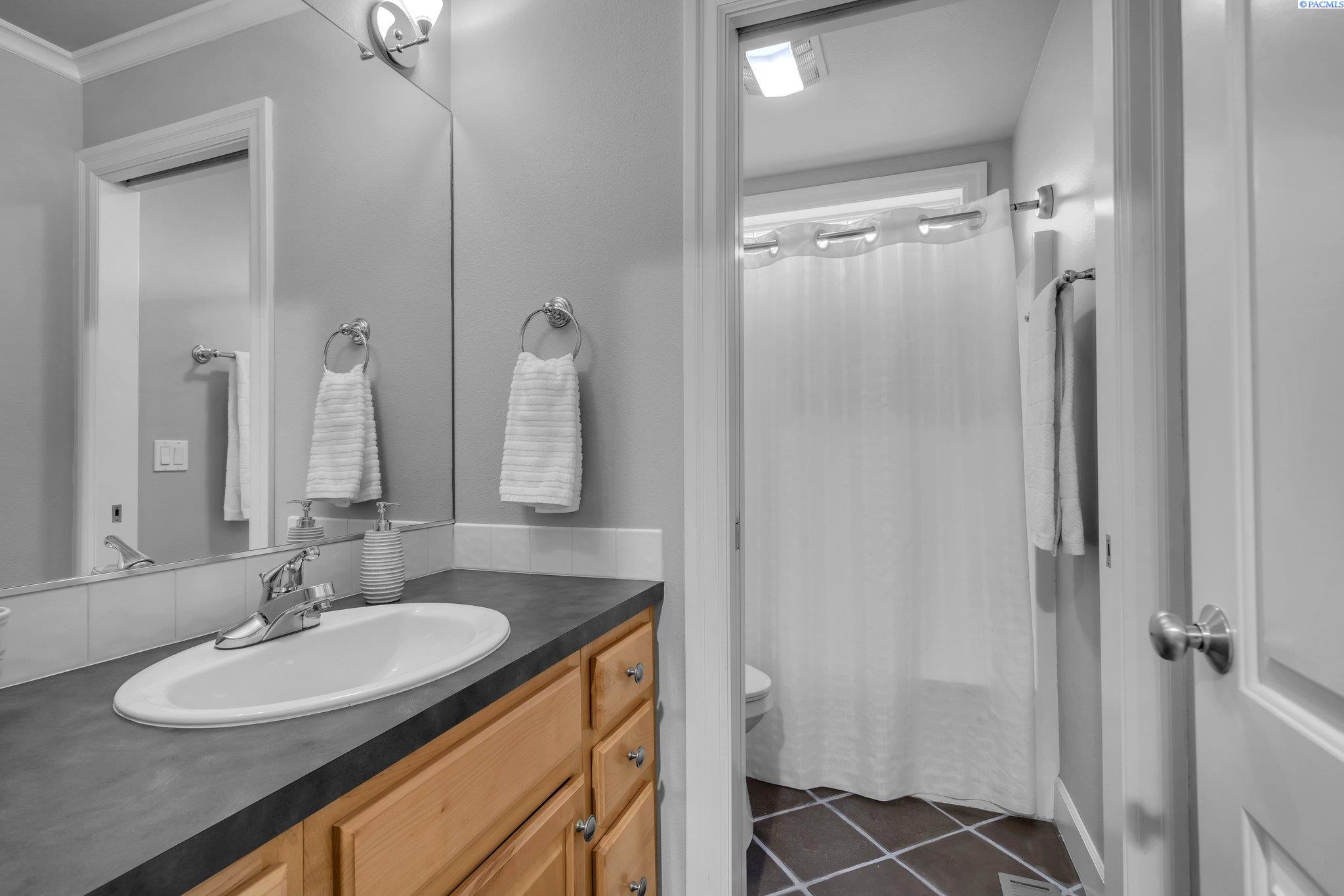 3 Lavender Ct