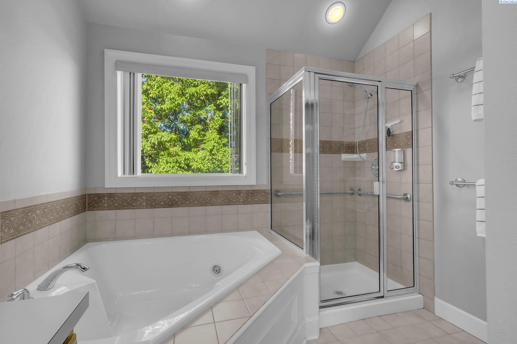 3 Lavender Ct