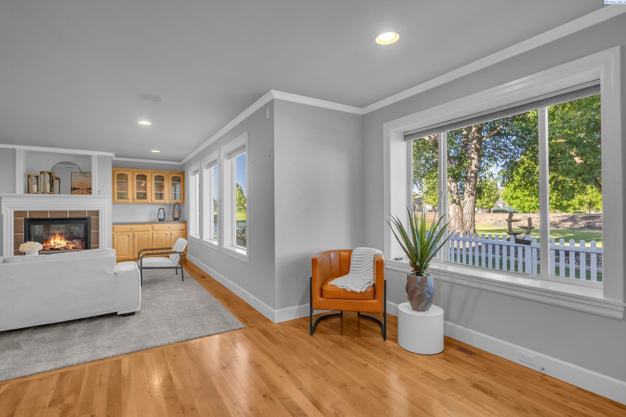 3 Lavender Ct