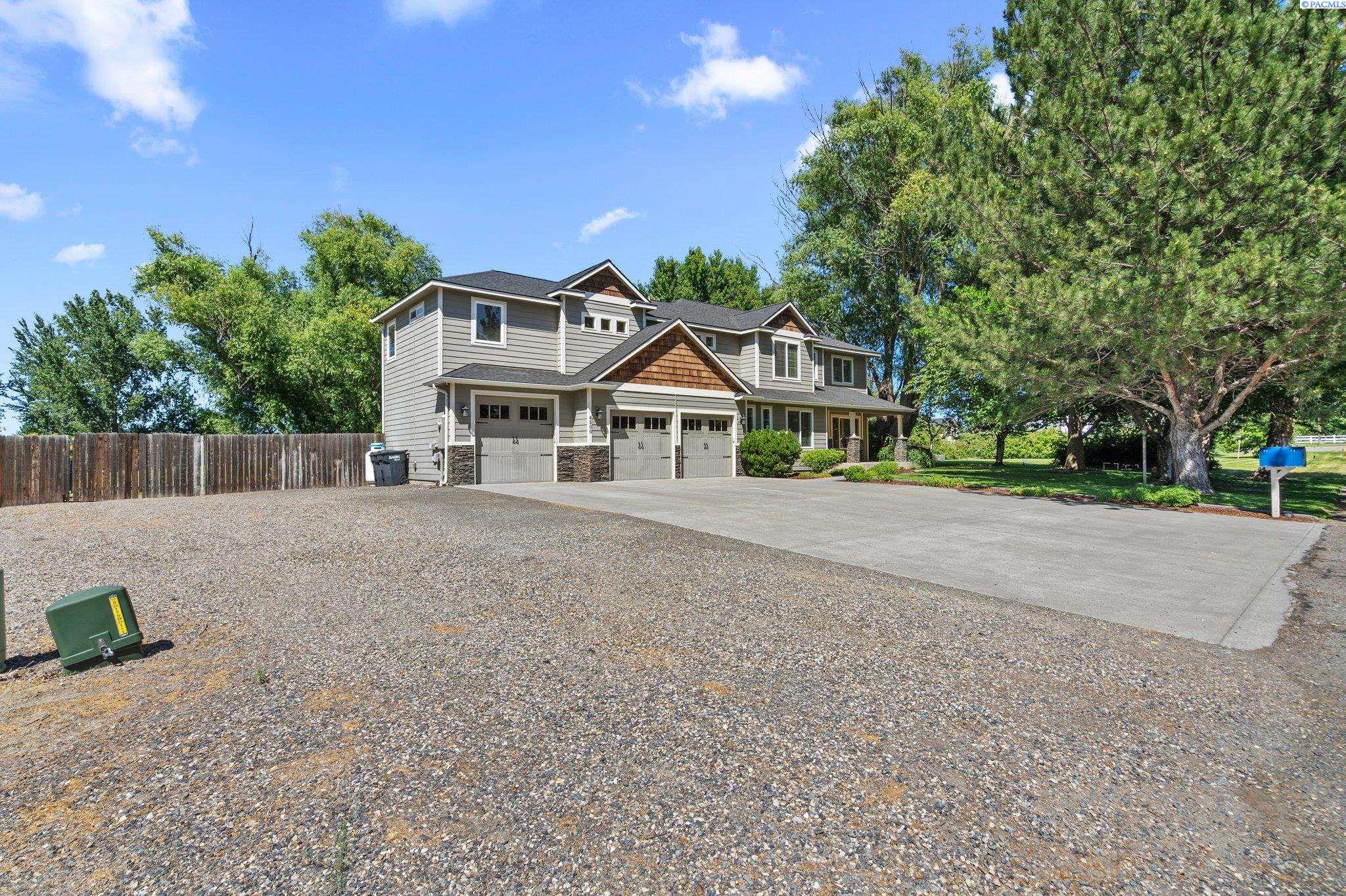 4500 Mallet St