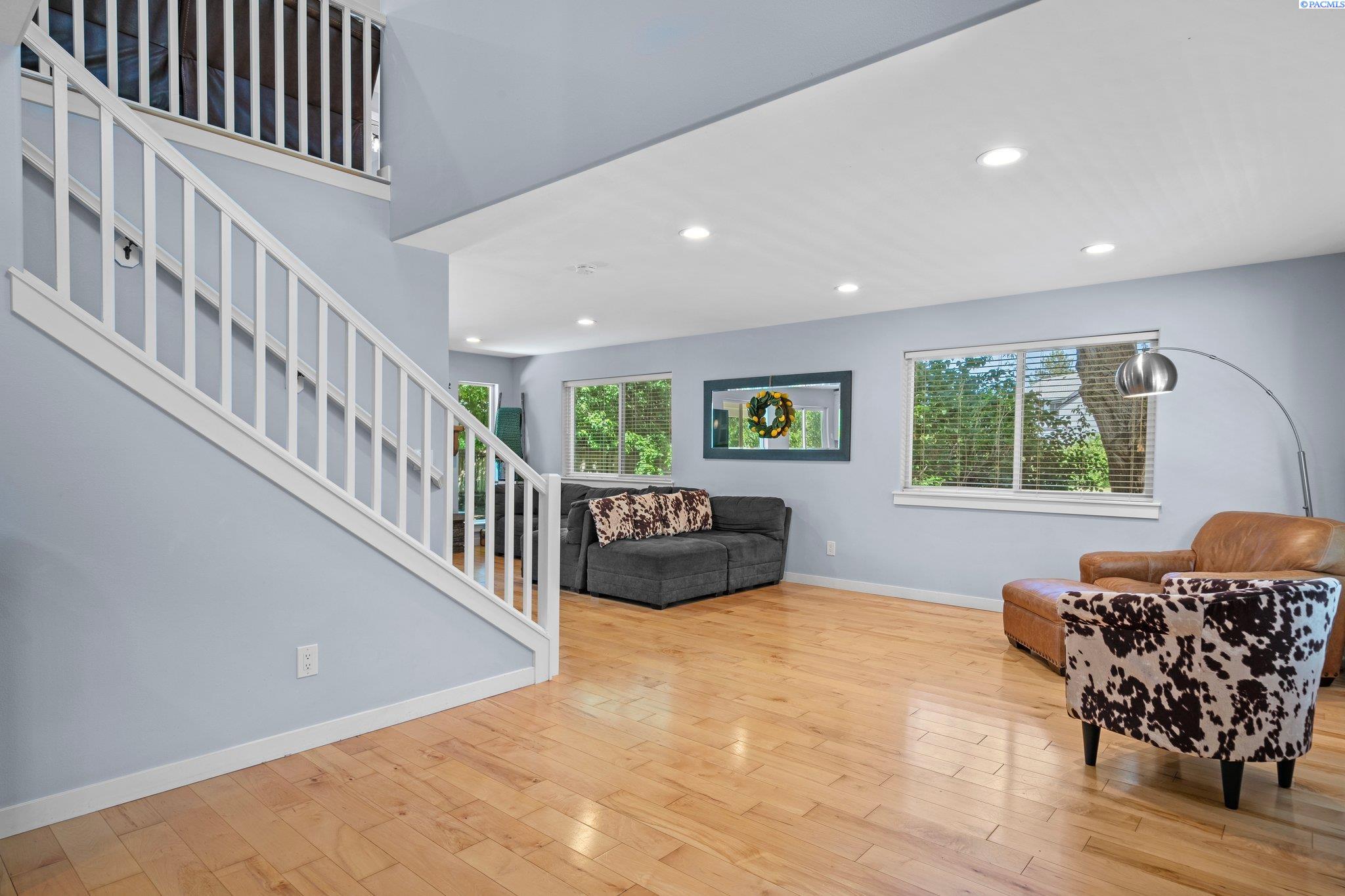 4500 Mallet St