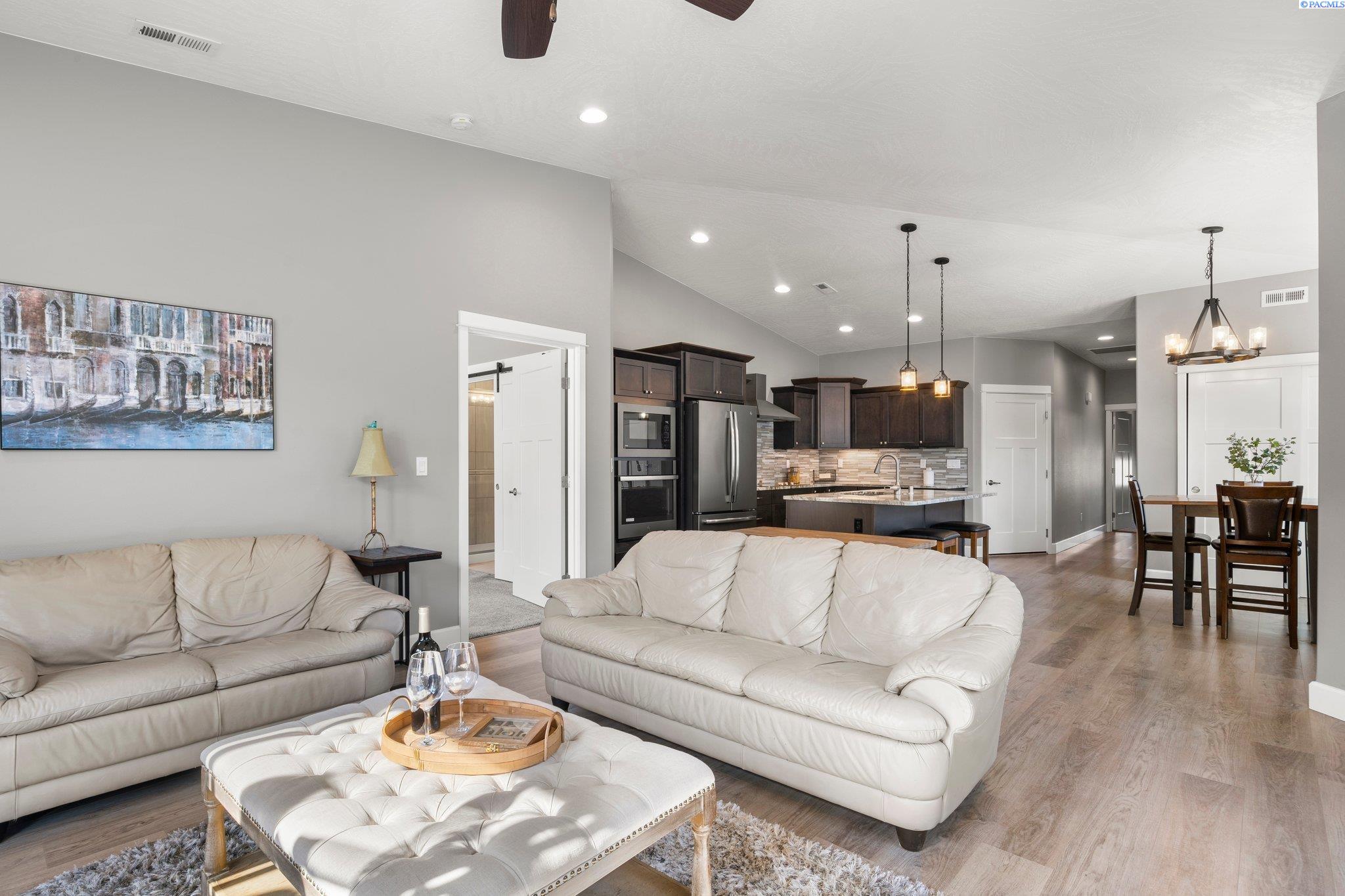 2776 Gentle Ct