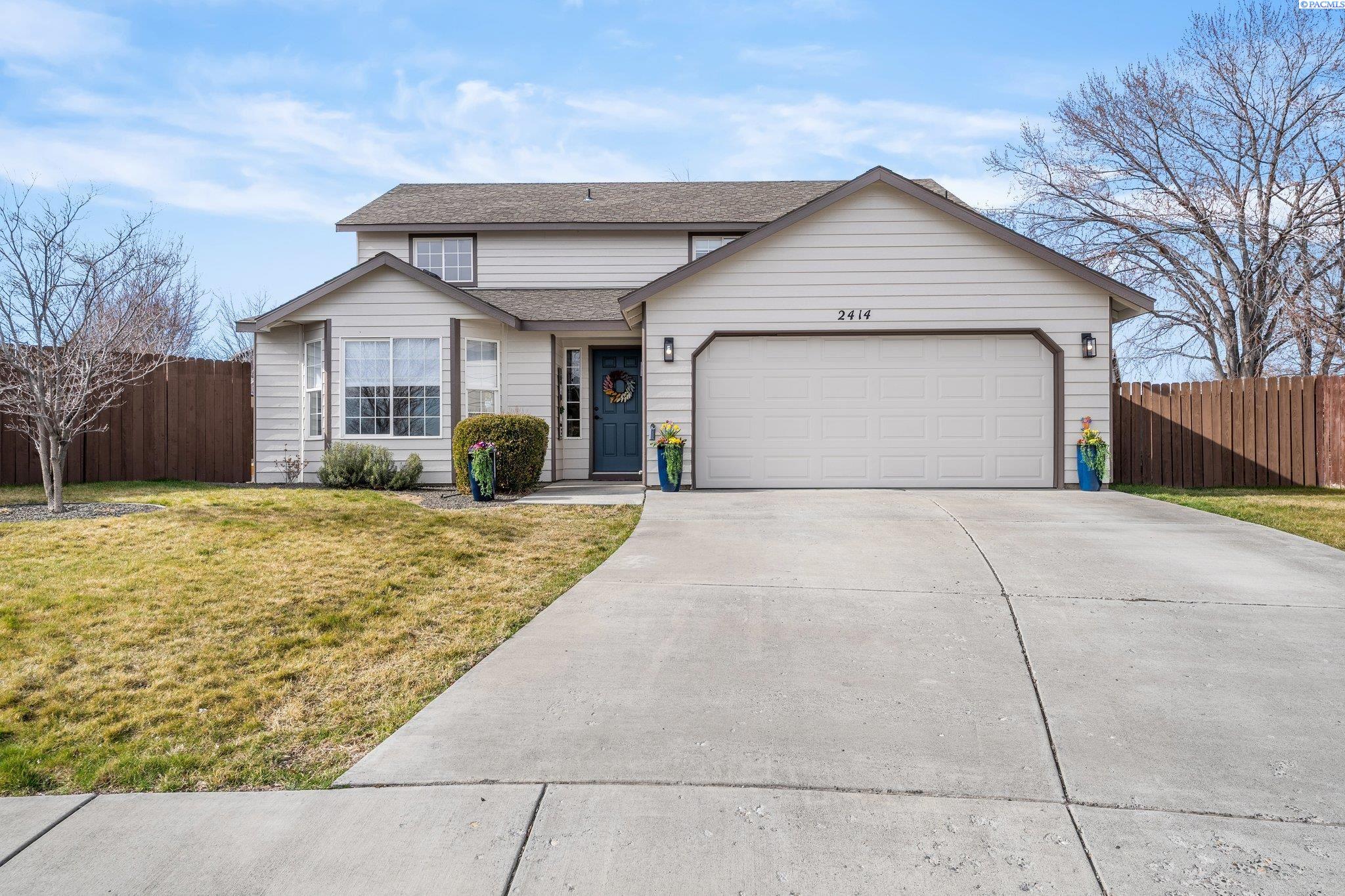 2414 S Quincy Ct