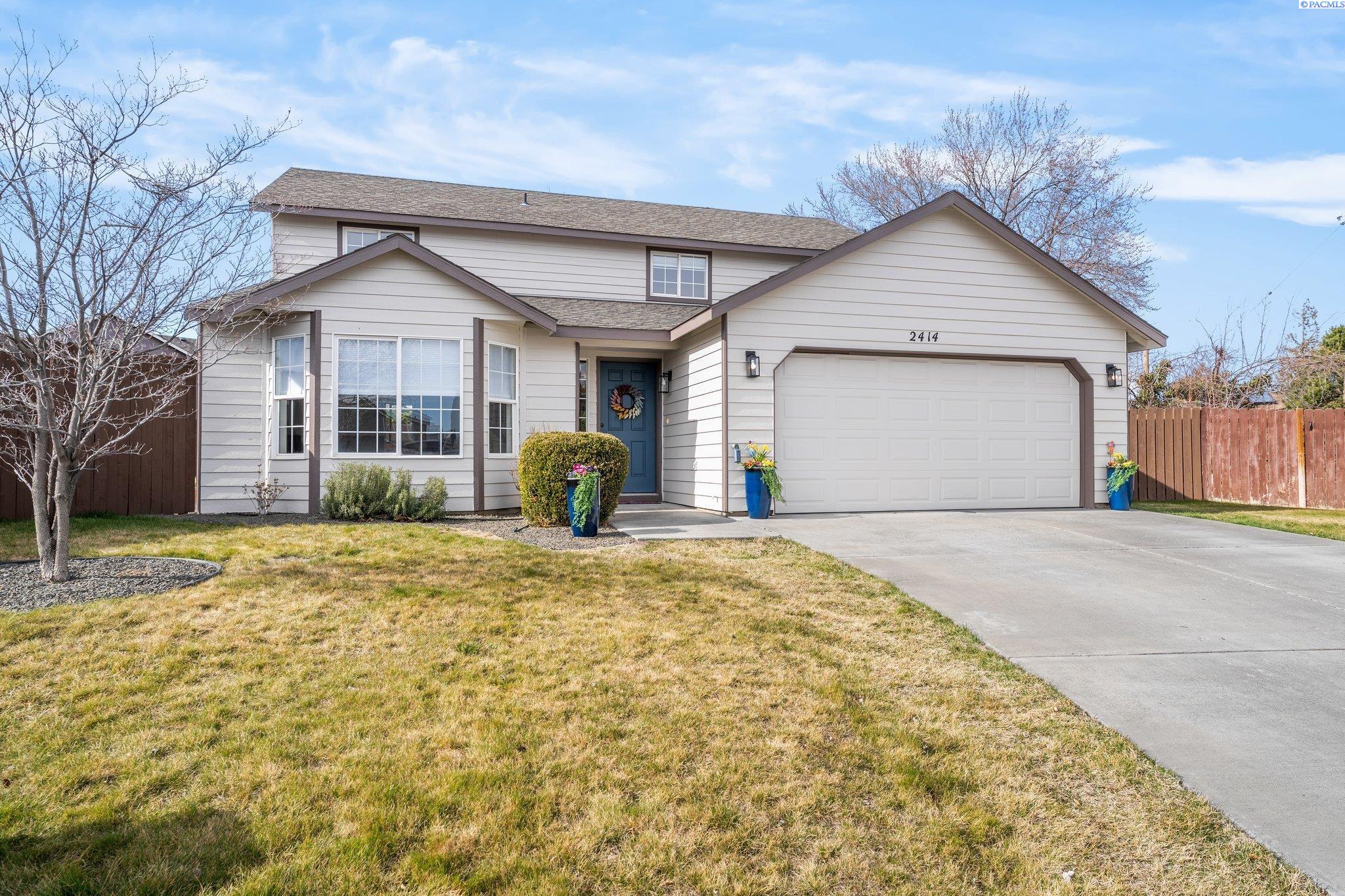 2414 S Quincy Ct