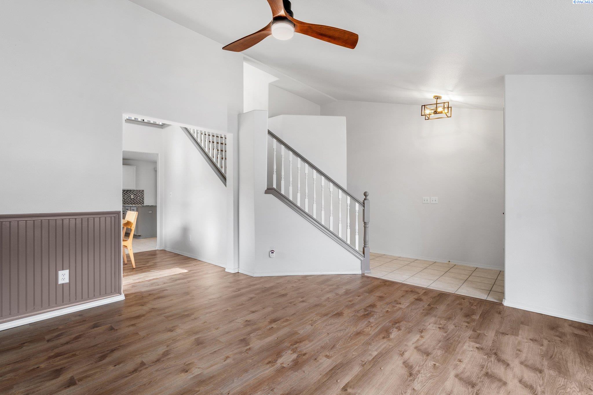 2414 S Quincy Ct