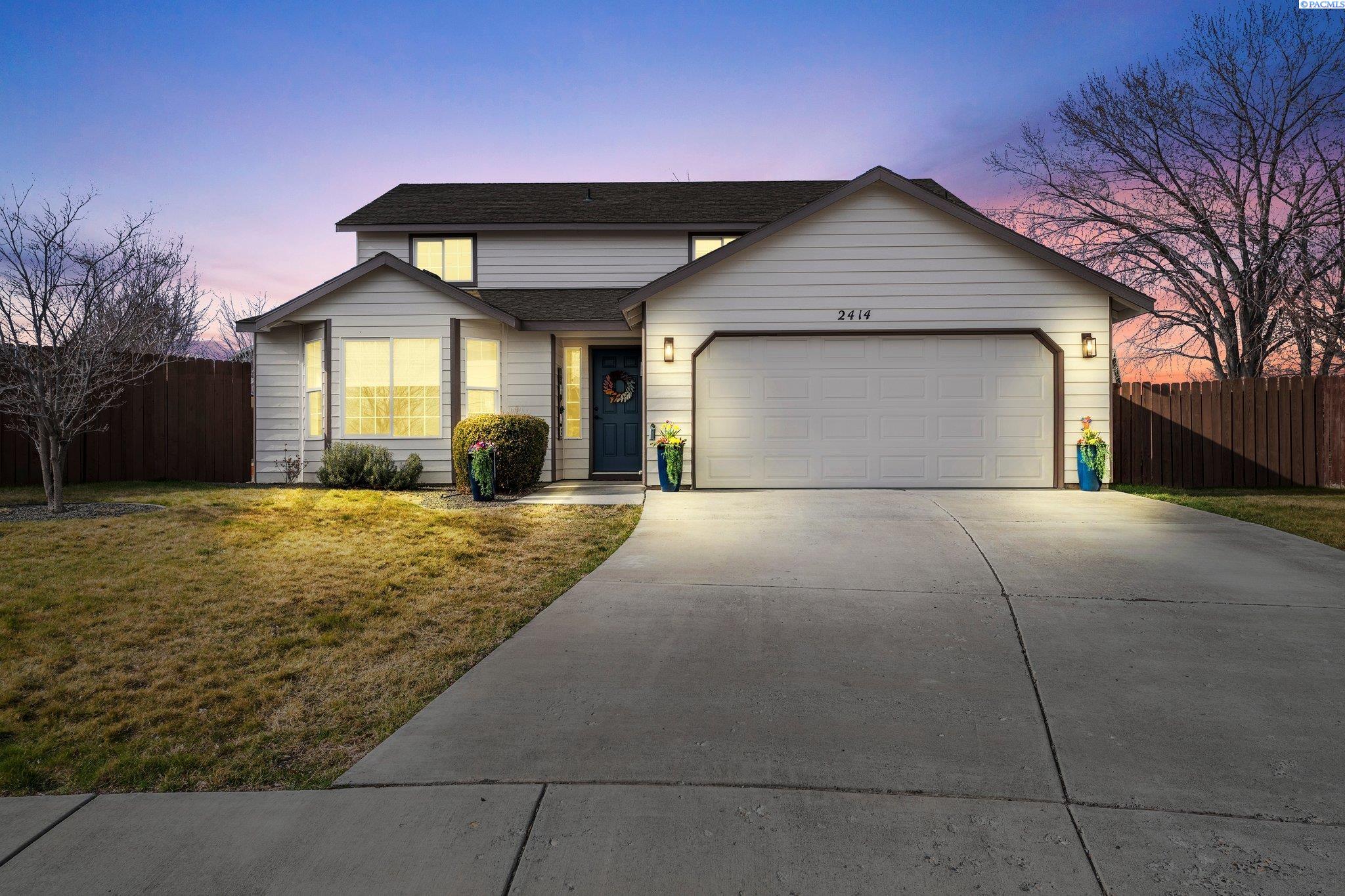 2414 S Quincy Ct