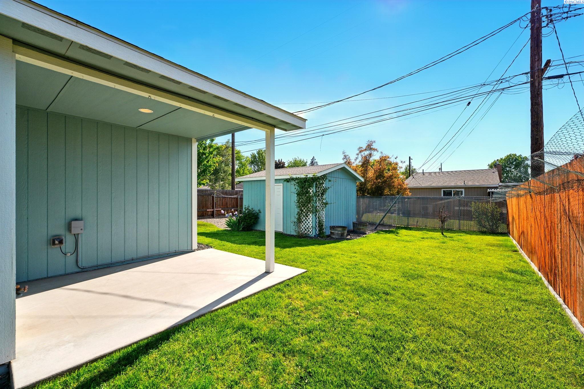 909 Willard Ave