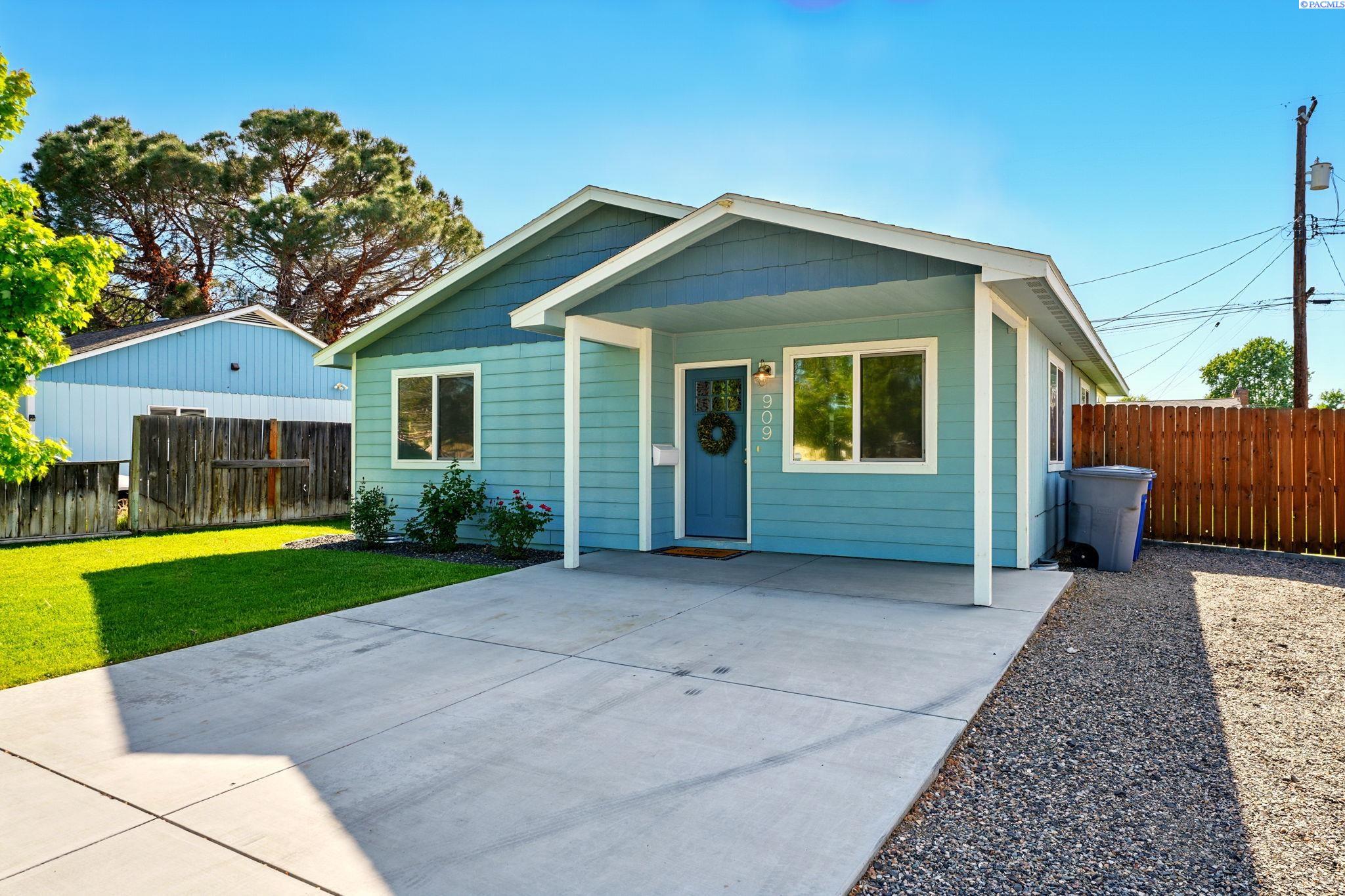 909 Willard Ave