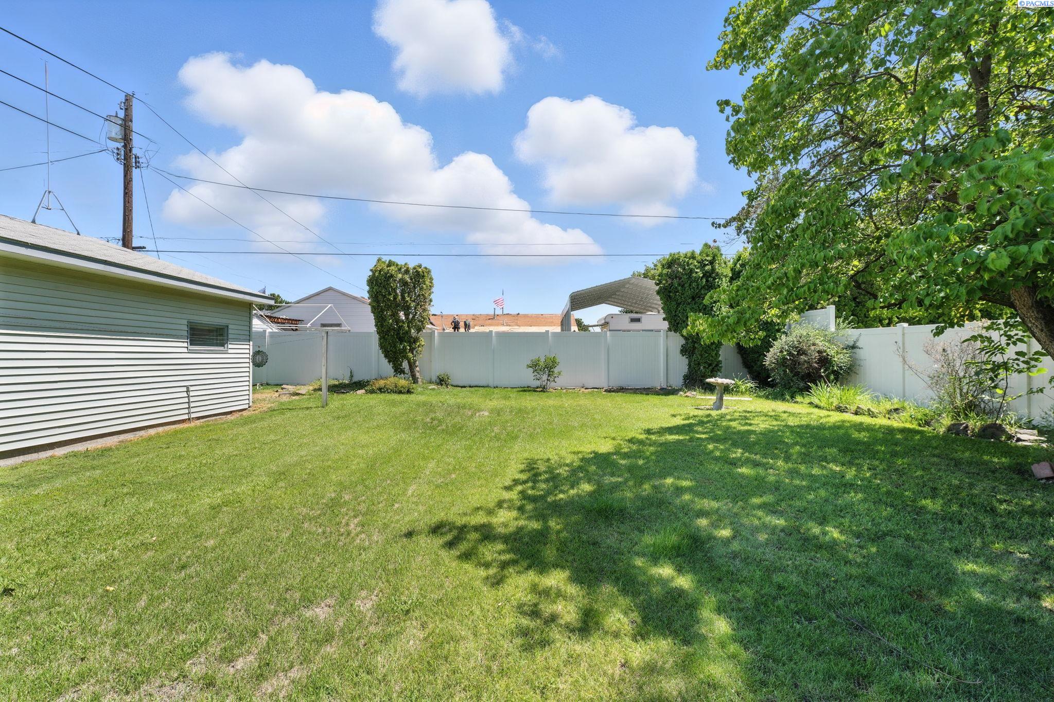 1306 Cedar Ave