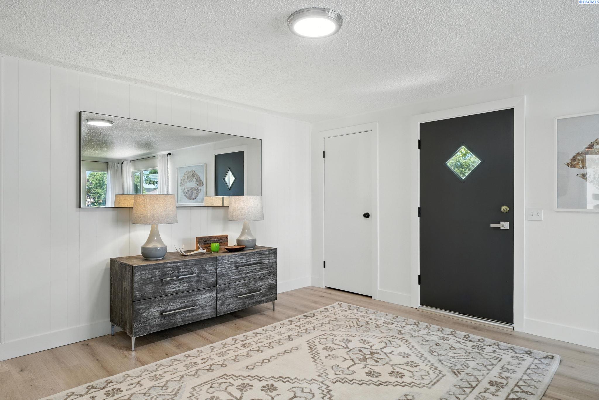 1306 Cedar Ave
