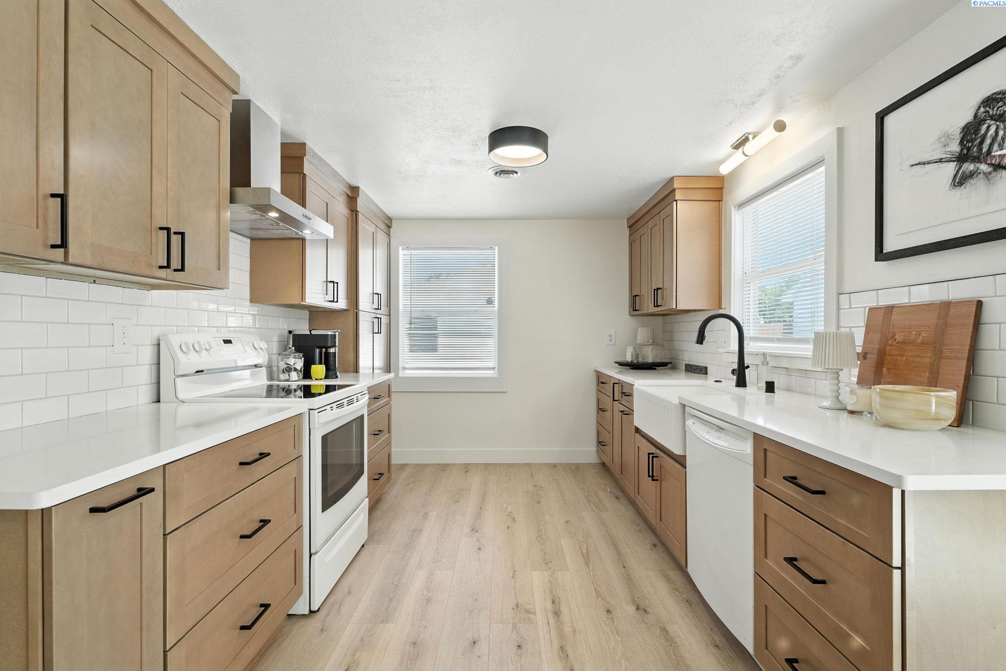 1306 Cedar Ave