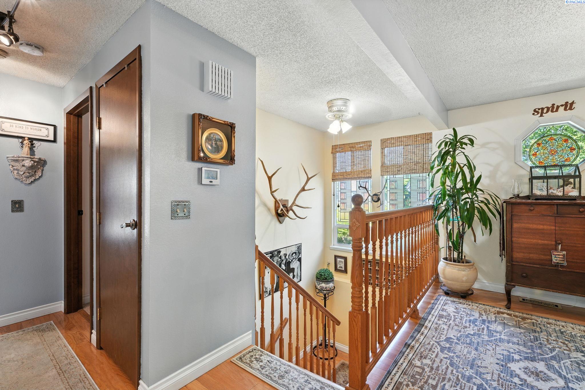 2453 Catalina Ct