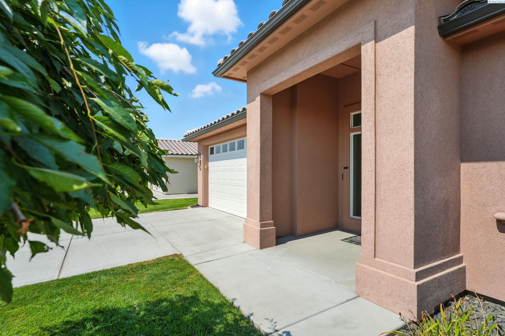 8924 W Skagit Ave