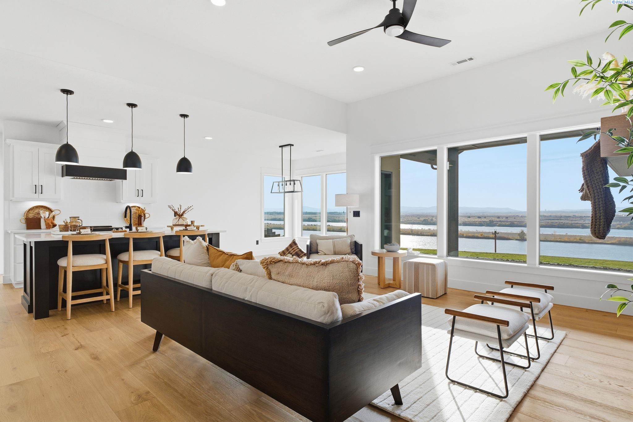 57 Columbia Bluff Ln