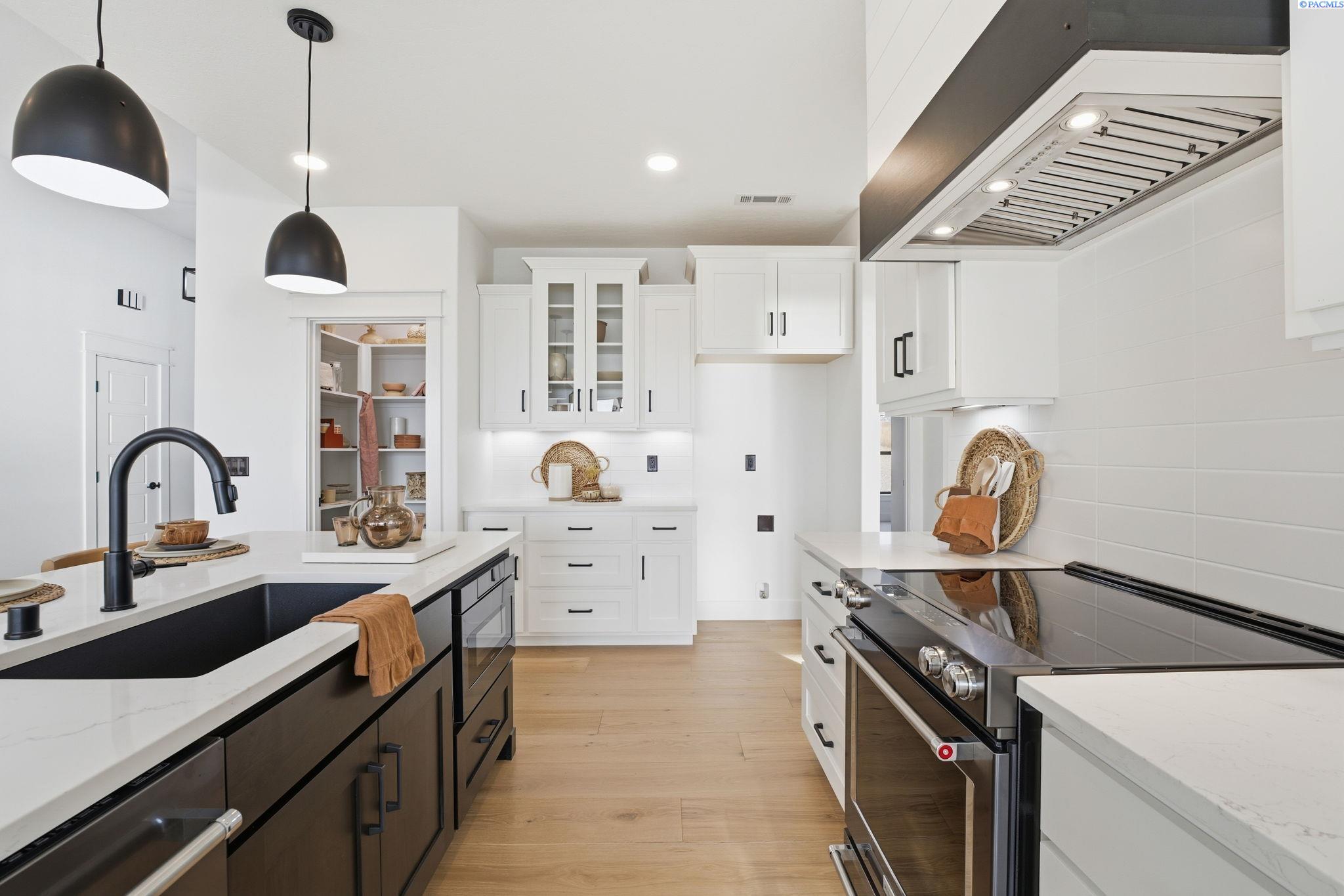 57 Columbia Bluff Ln