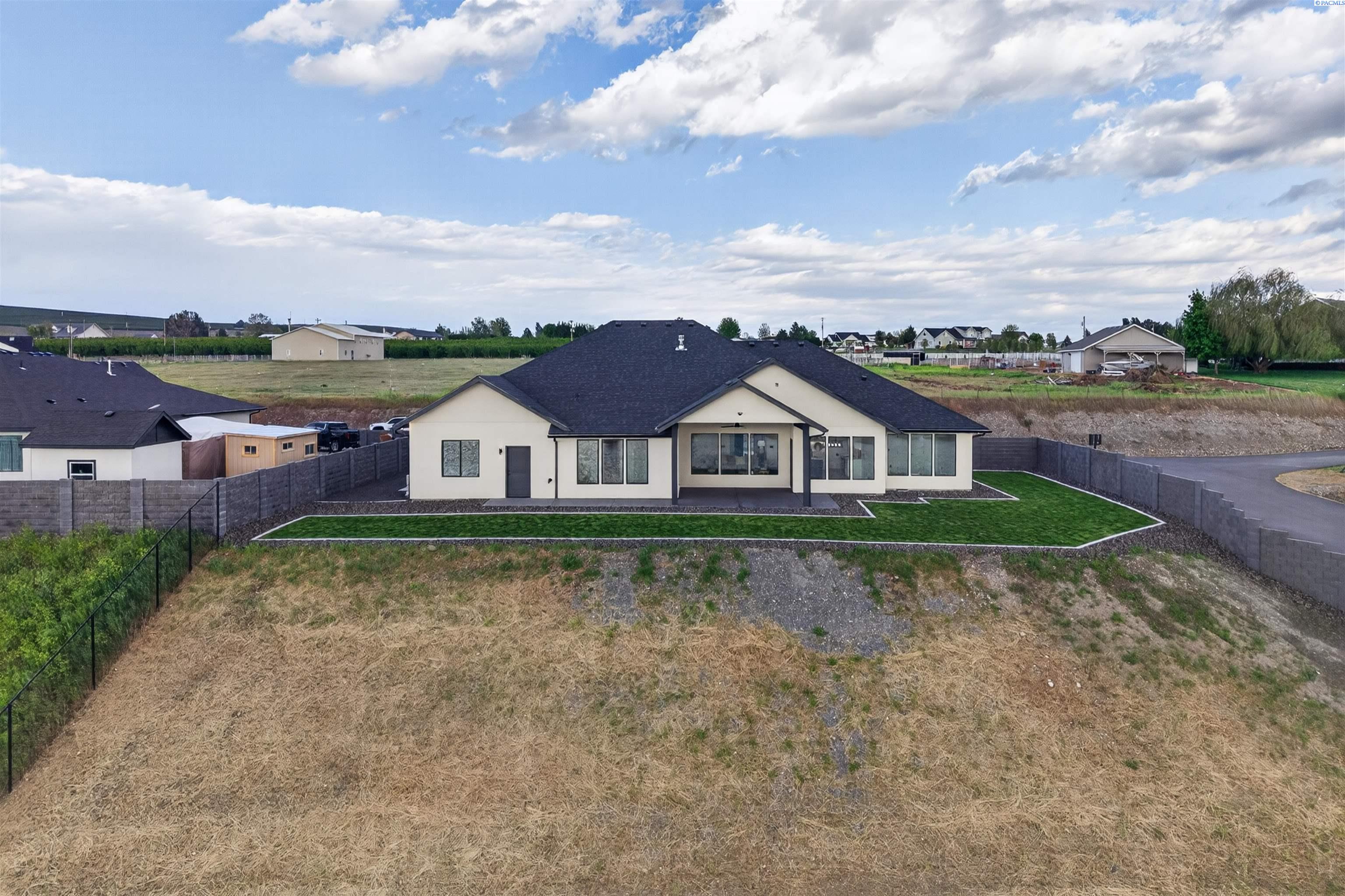 57 Columbia Bluff Ln