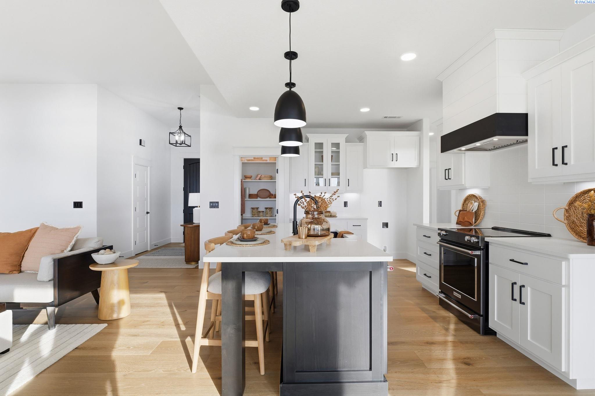 57 Columbia Bluff Ln