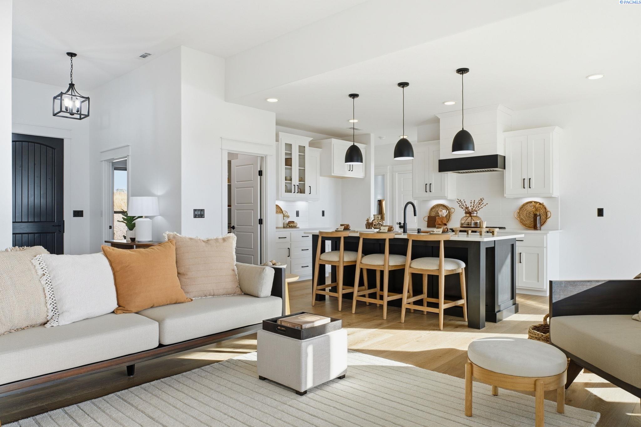 57 Columbia Bluff Ln