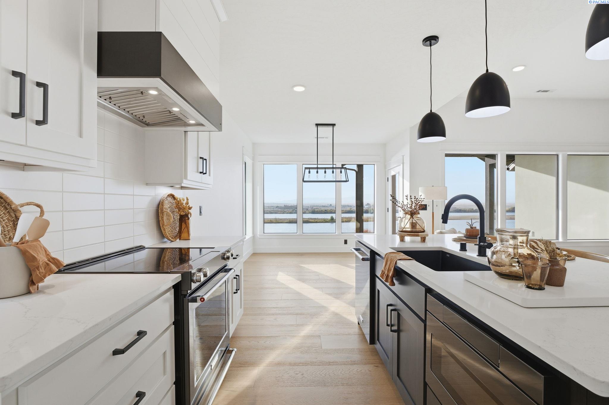 57 Columbia Bluff Ln