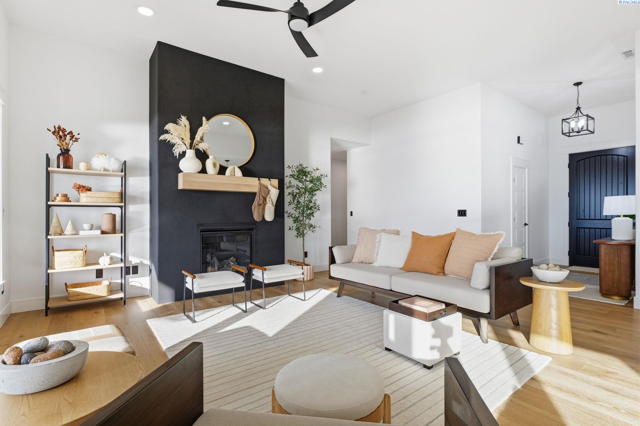 57 Columbia Bluff Ln