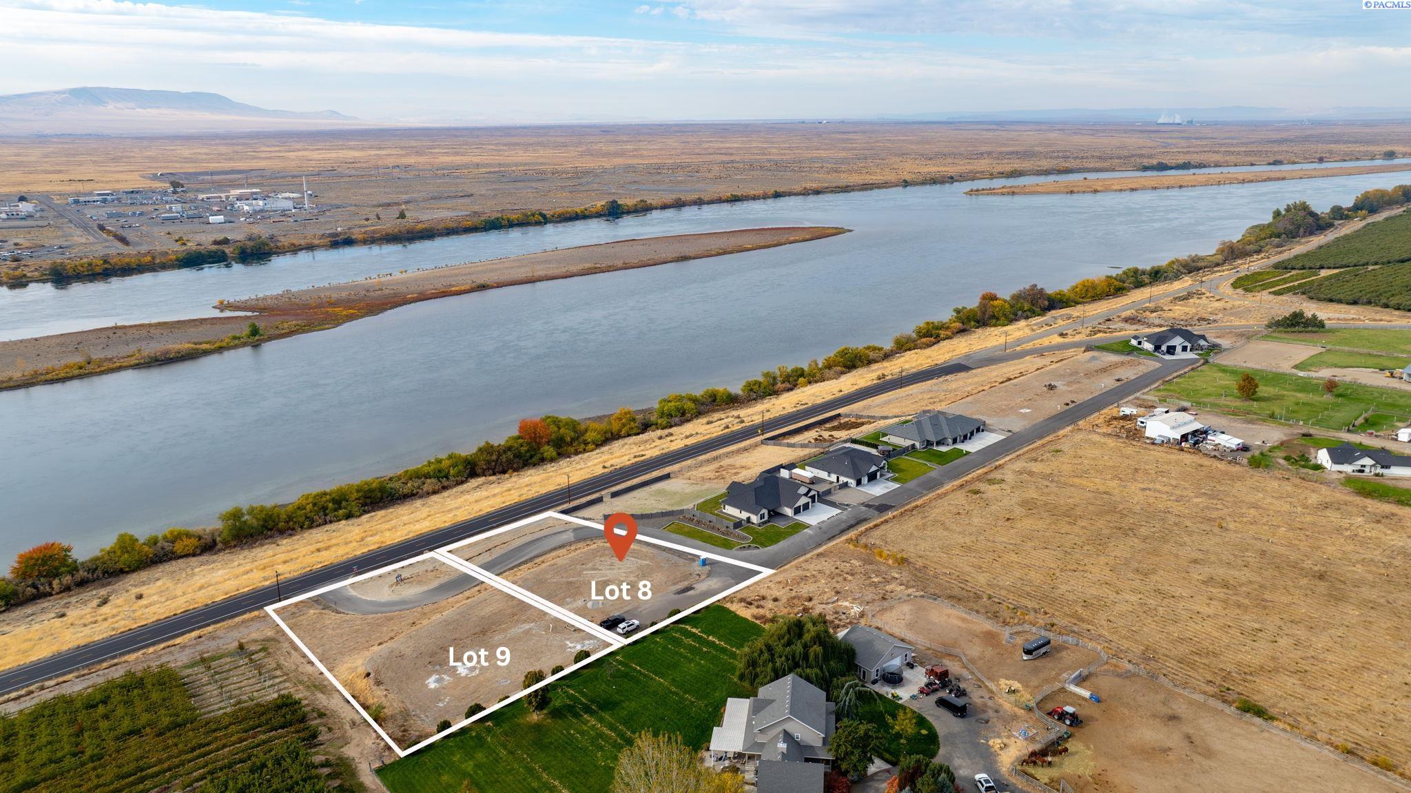 29 Columbia Bluff Ln Unit: Build Your Ultimate Custom Retreat on the River