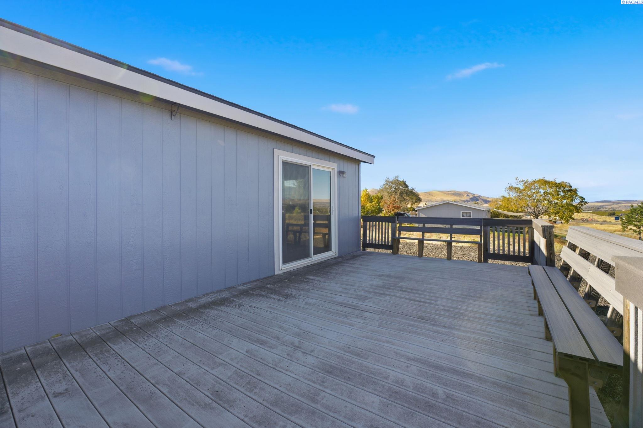 22402 E Apple Drive