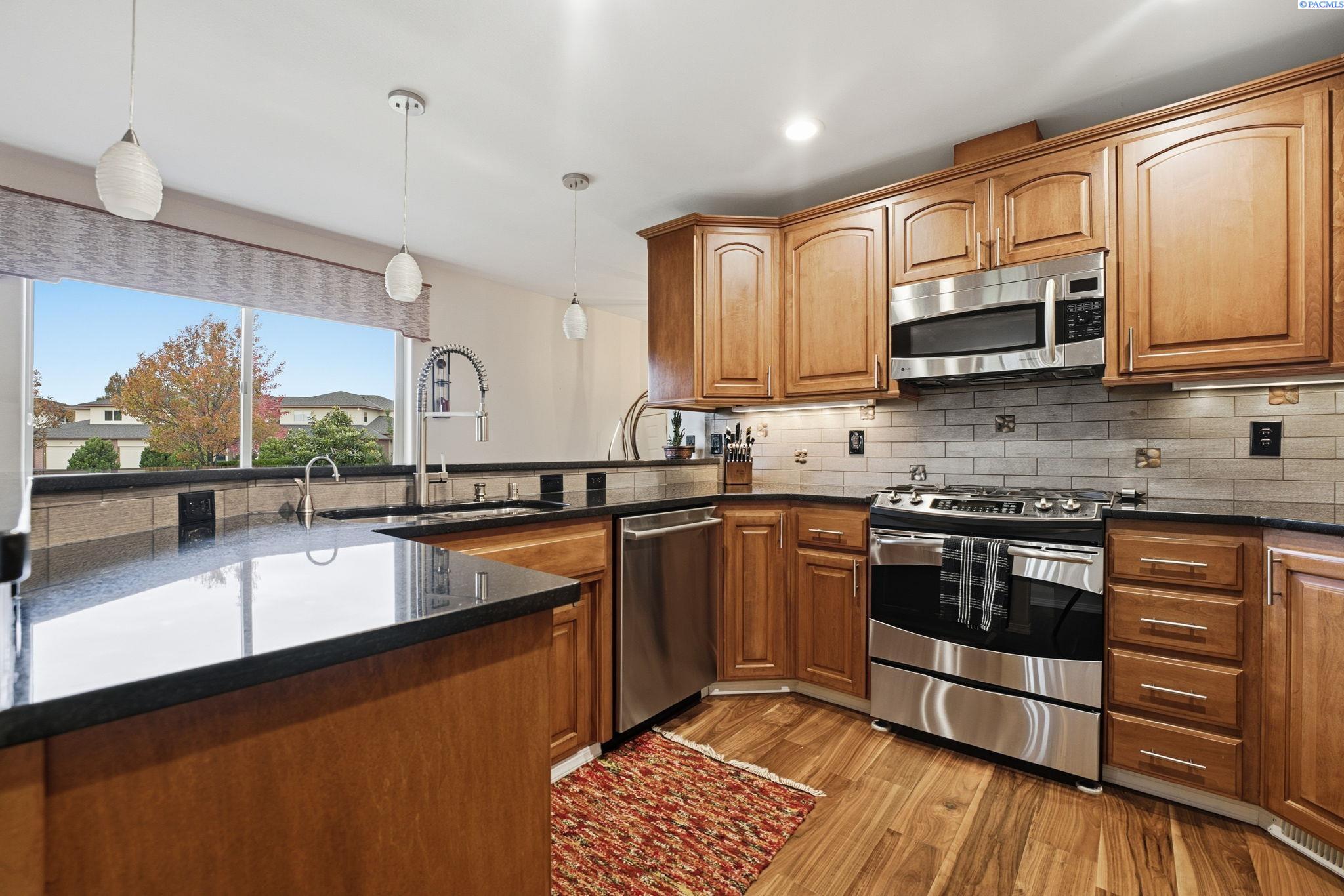 300 Columbia Point Drive Unit: E-120