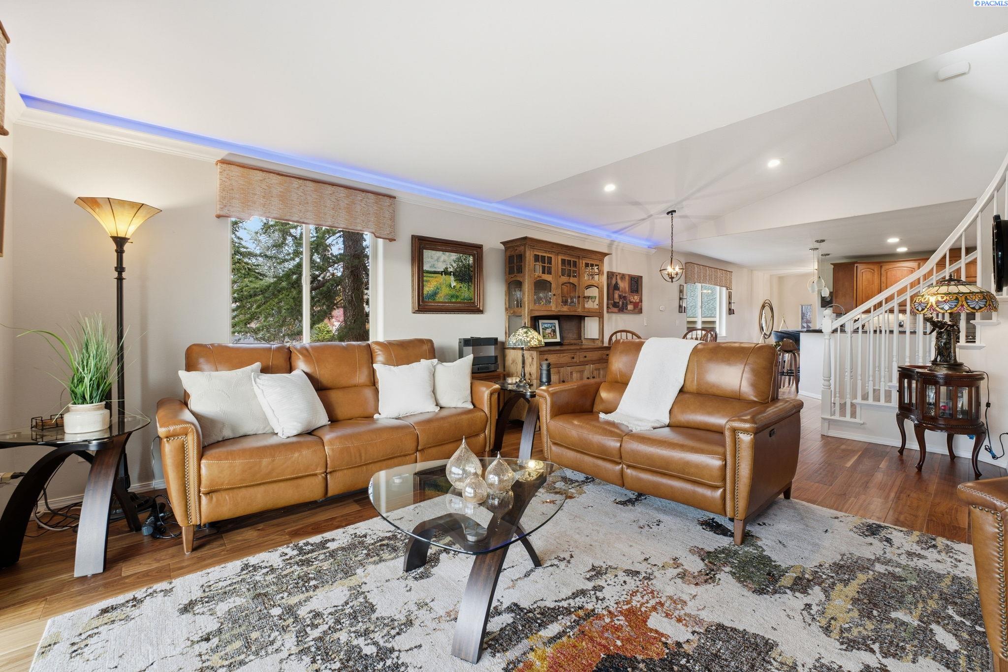 300 Columbia Point Drive Unit: E-120