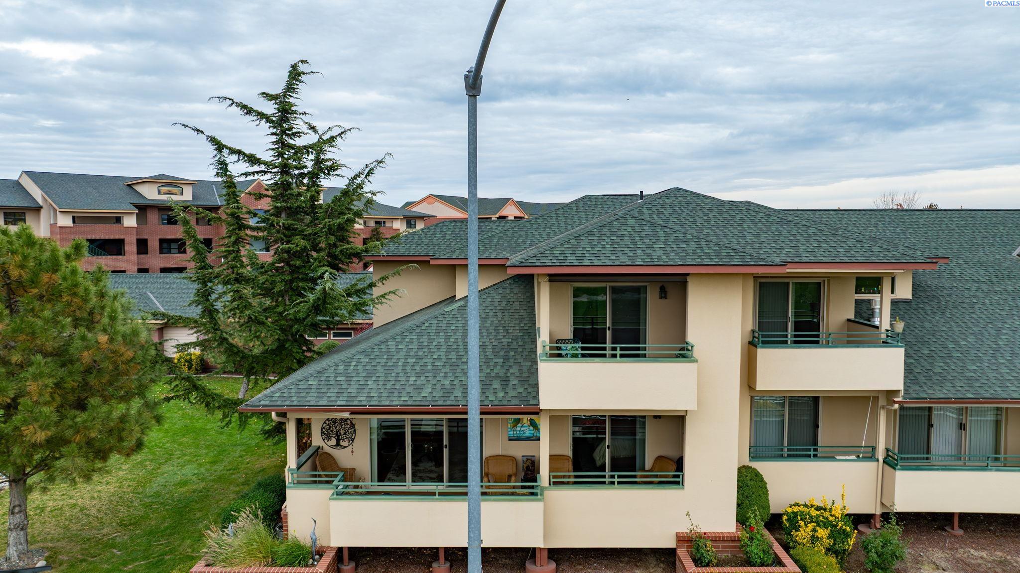 300 Columbia Point Drive Unit: E-120