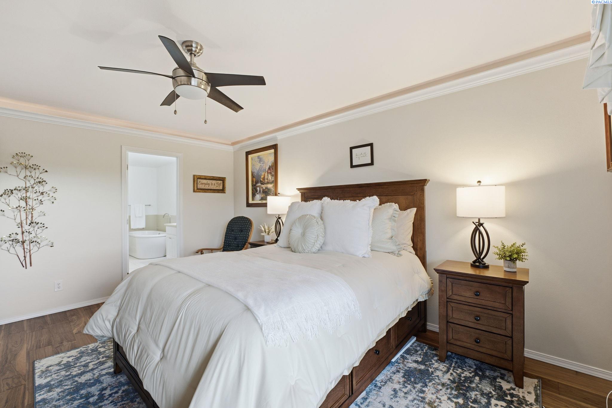 300 Columbia Point Drive Unit: E-120