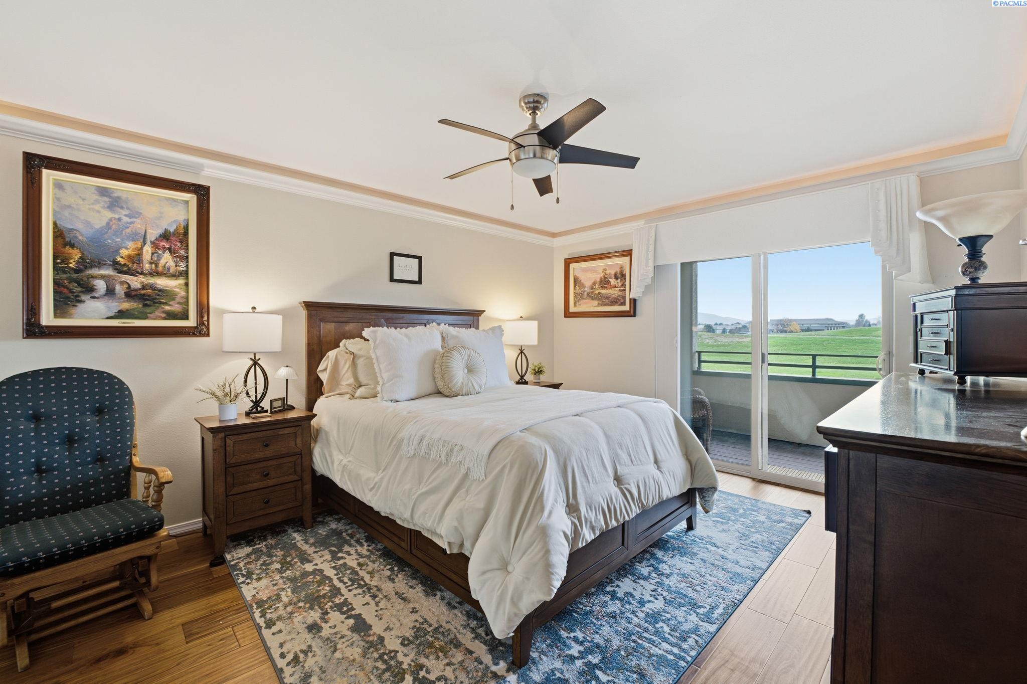 300 Columbia Point Drive Unit: E-120