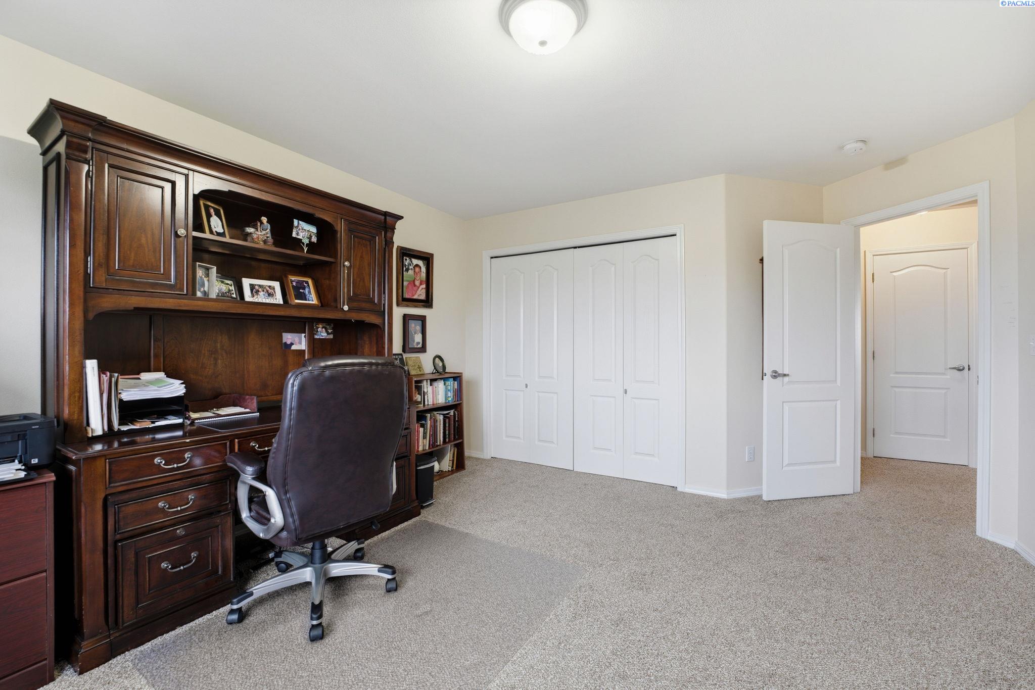 300 Columbia Point Drive Unit: E-120