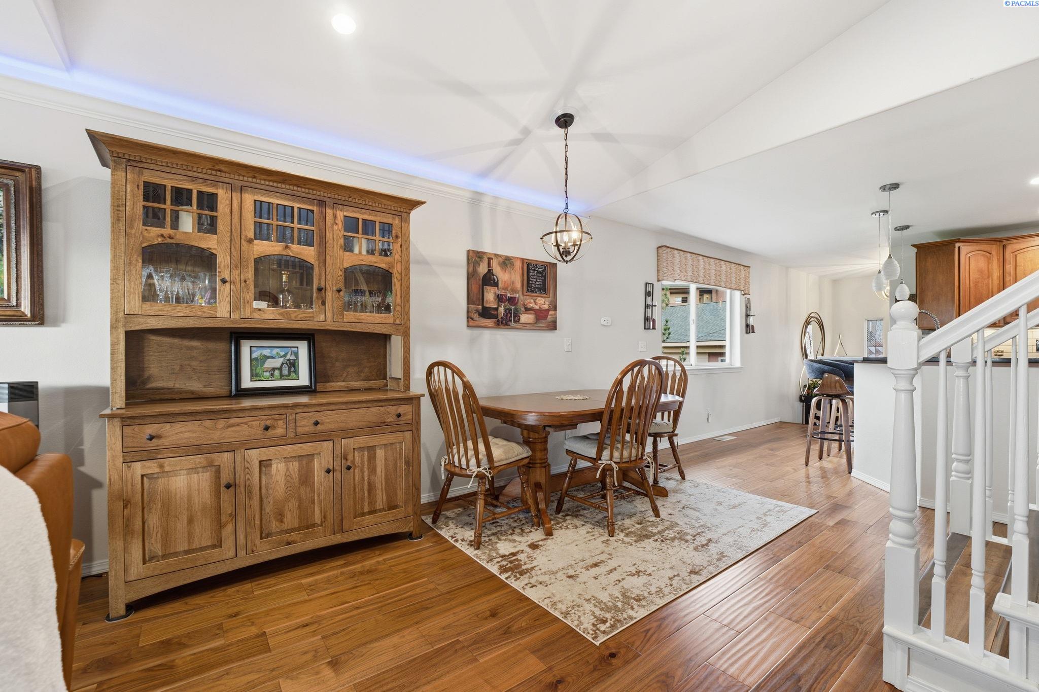 300 Columbia Point Drive Unit: E-120