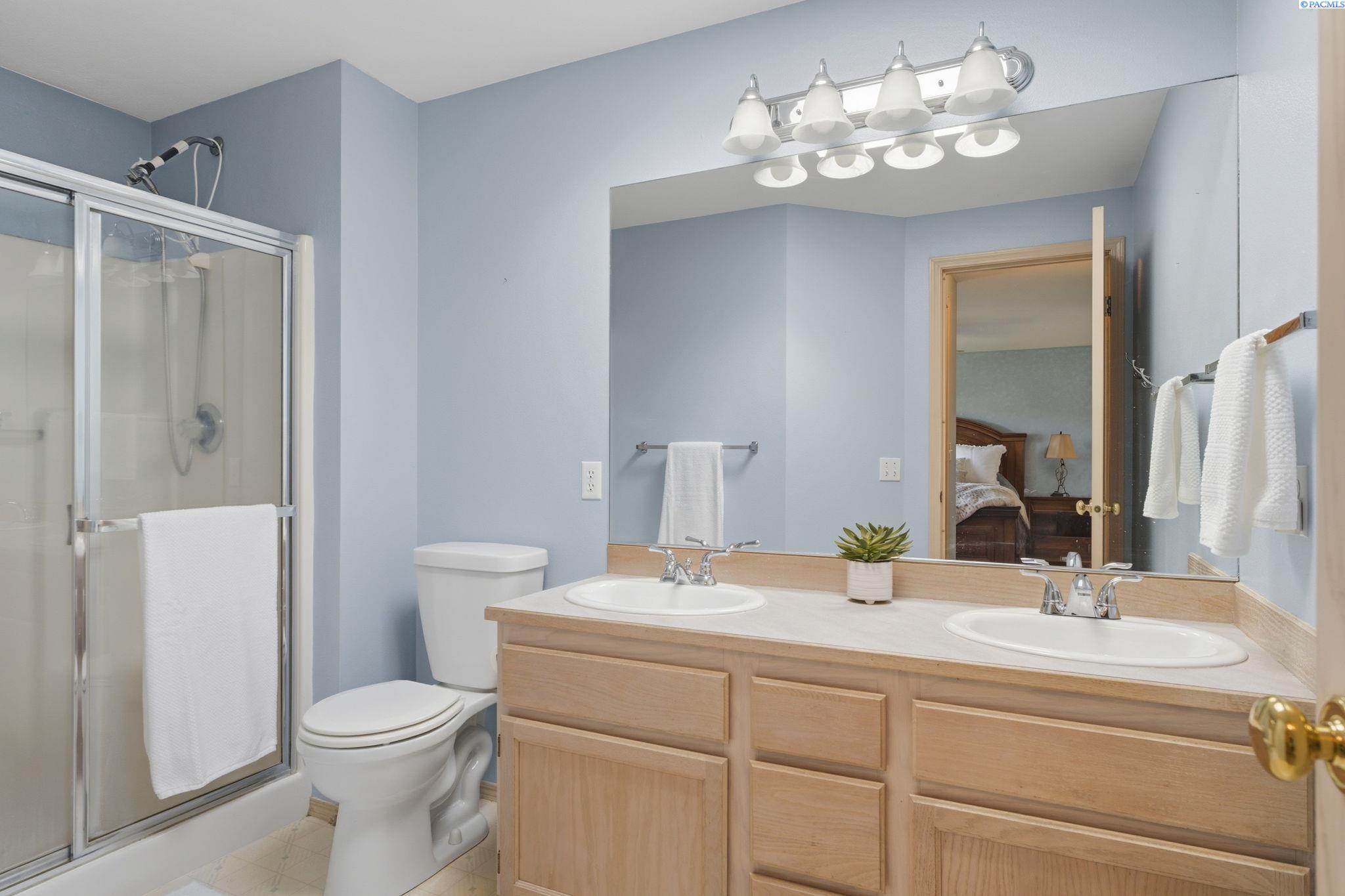 3522 Lexington Street