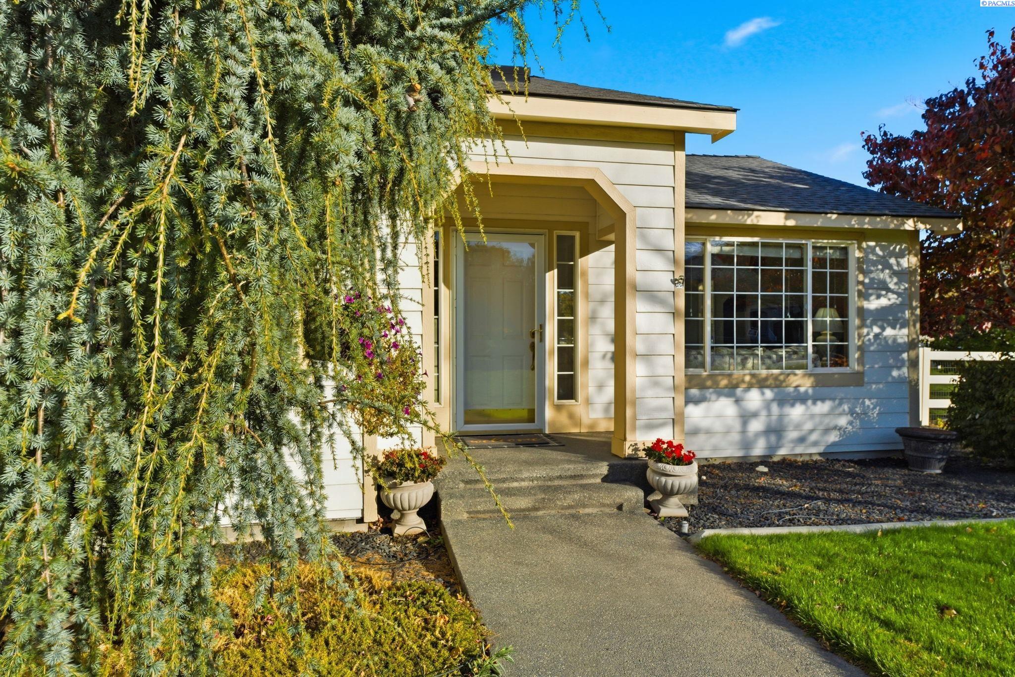 3522 Lexington Street