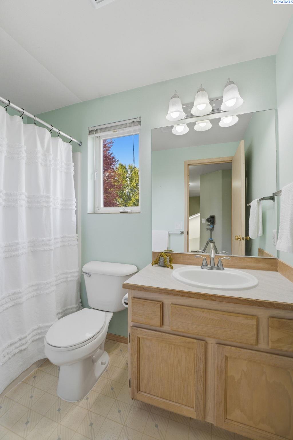 3522 Lexington Street