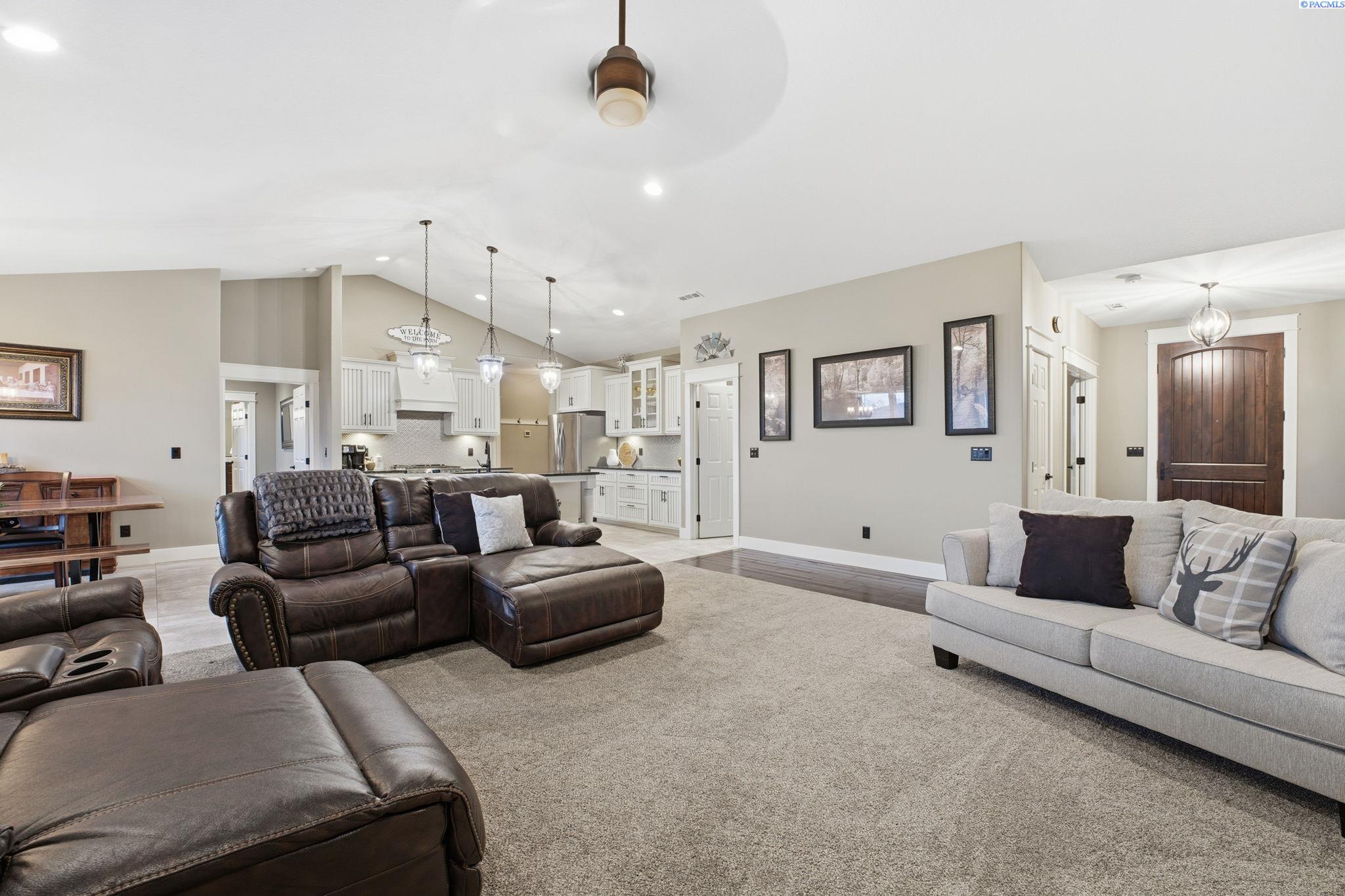 6603 Whetstone