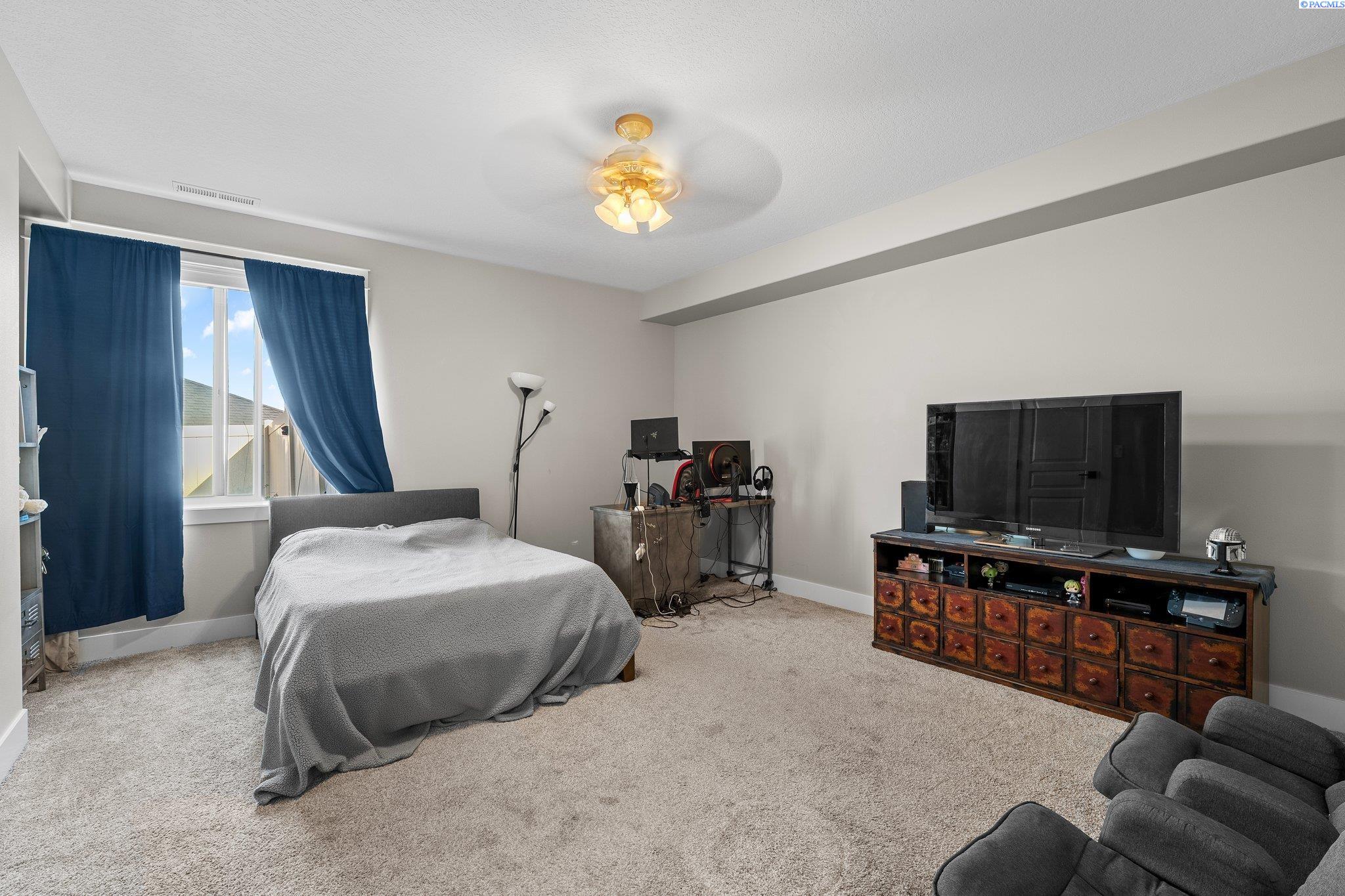 1430 Purple Sage St