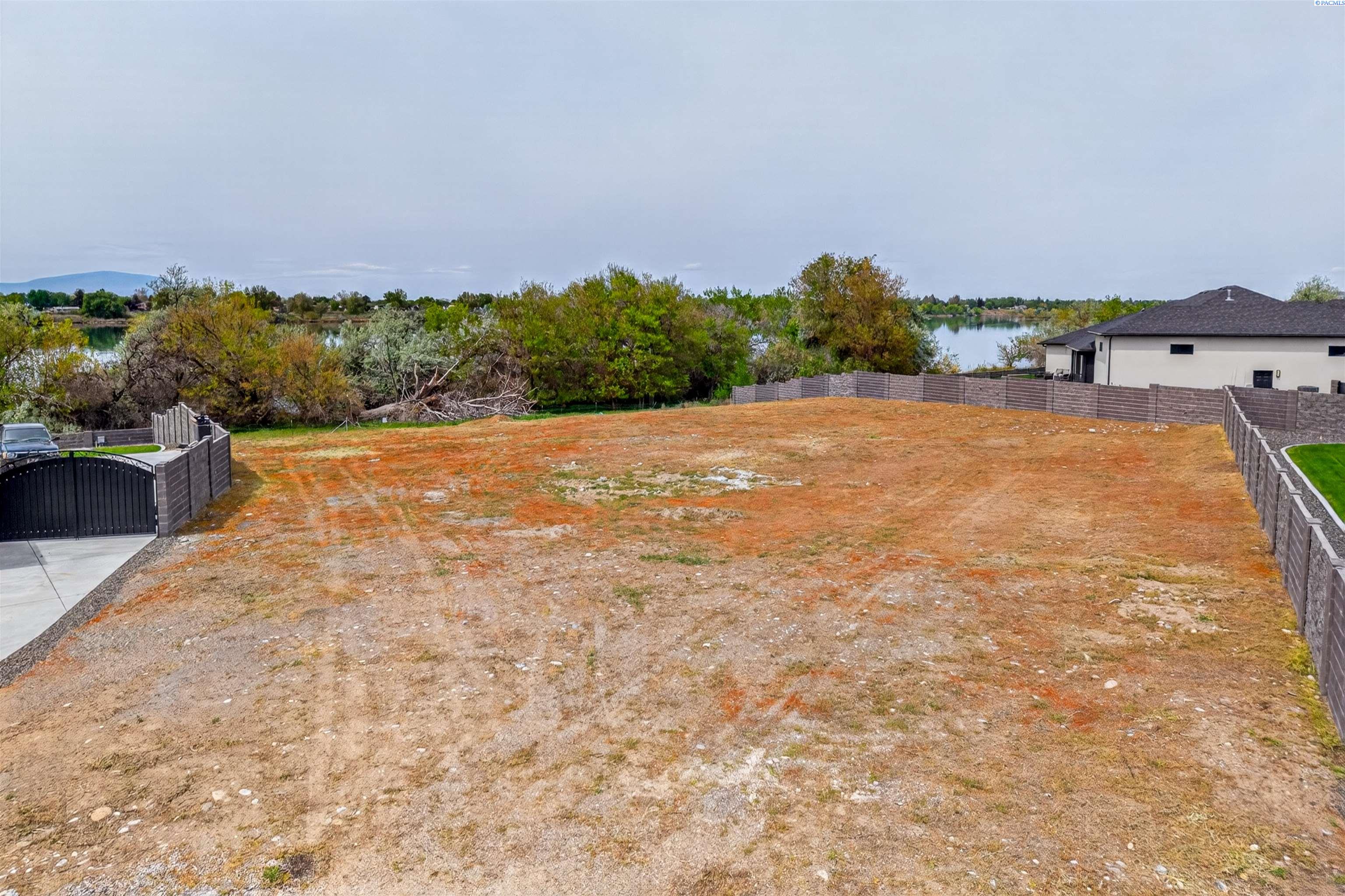 12817 Willettas Pl